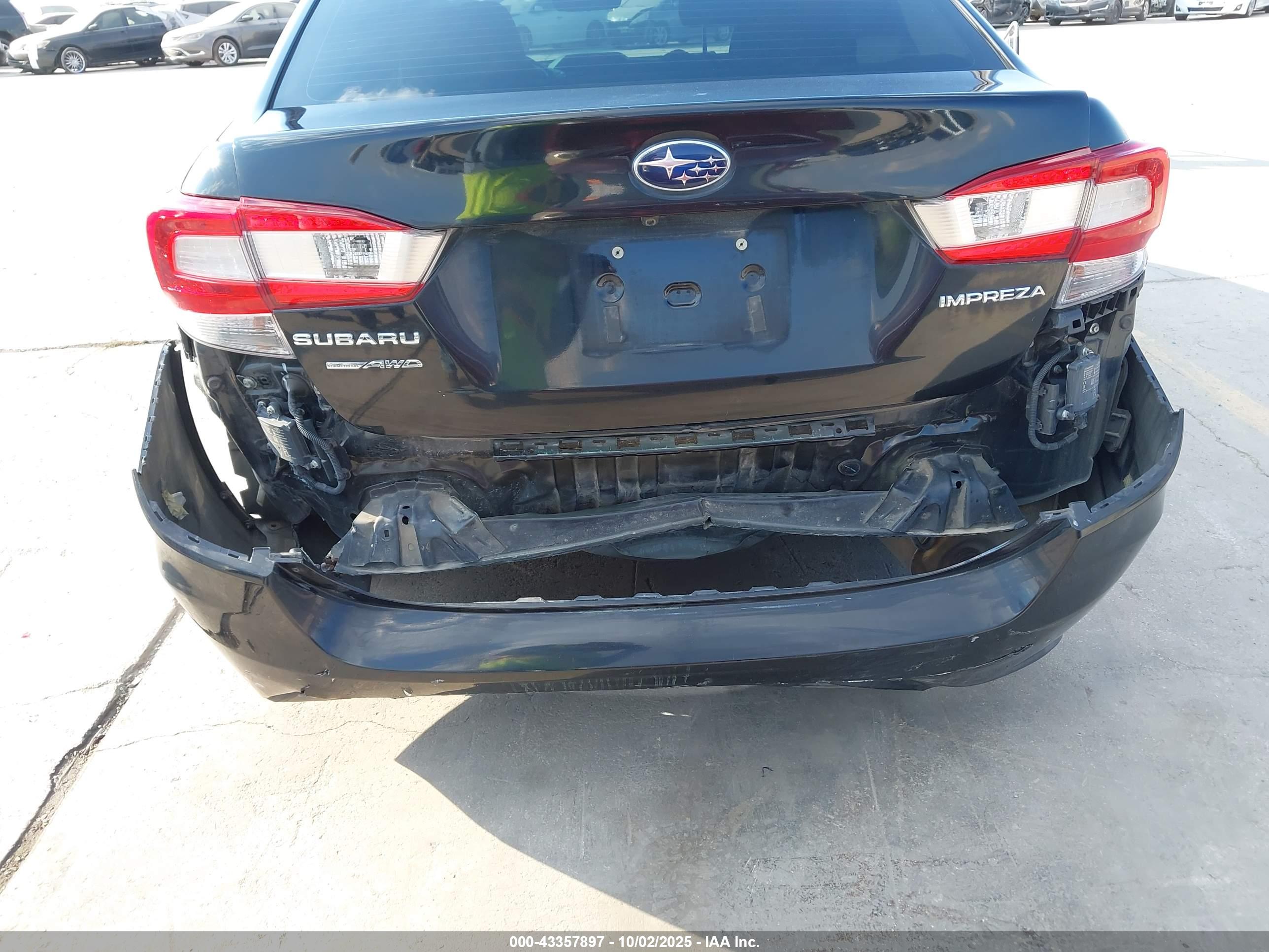 SUBARU IMPREZA image 6