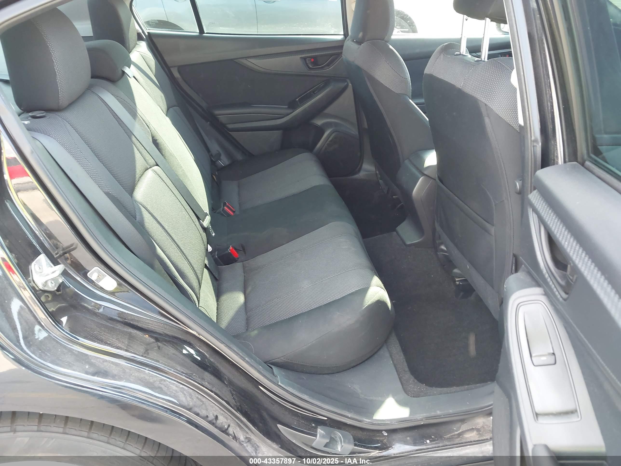 SUBARU IMPREZA image 8