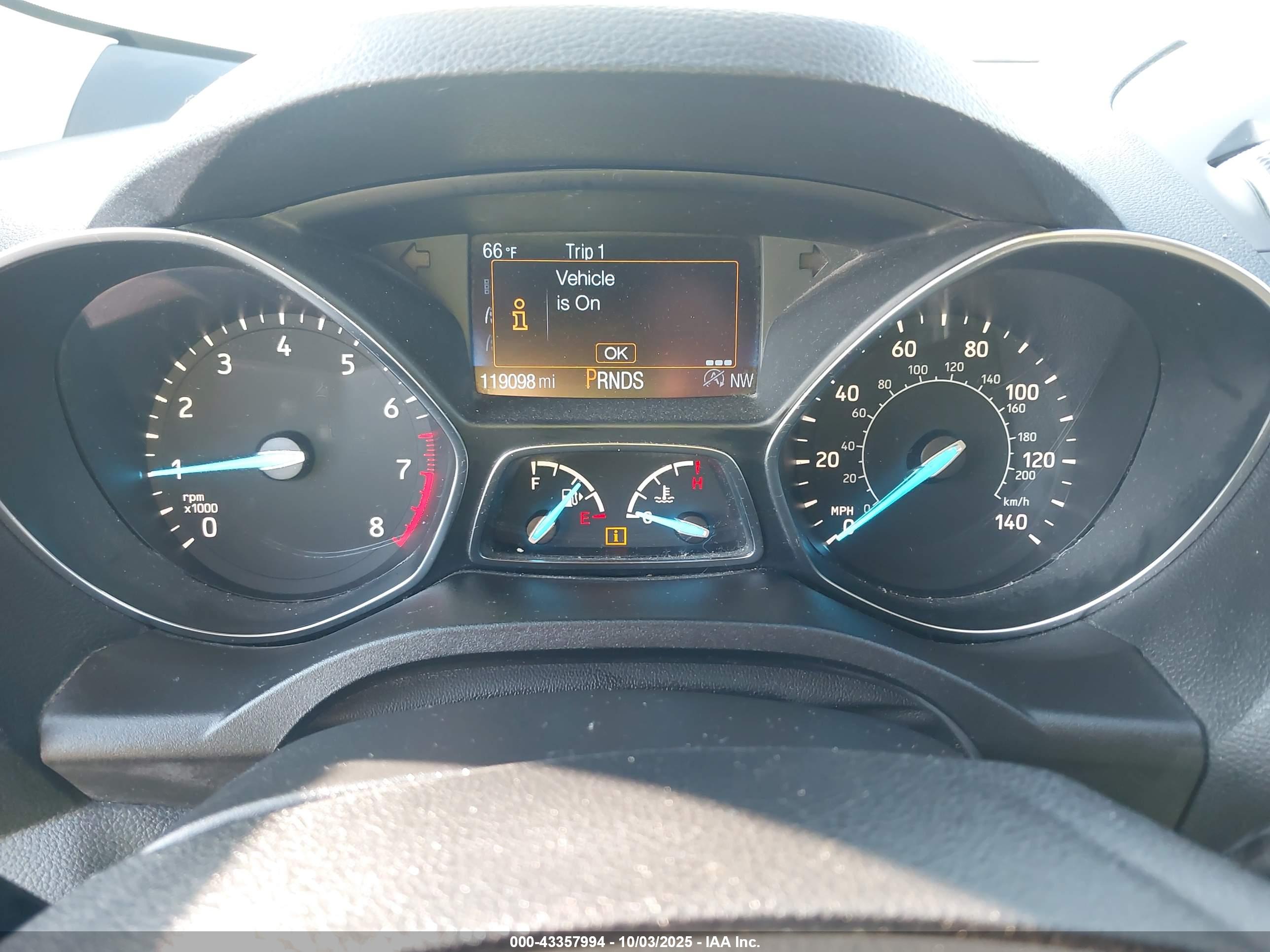 FORD ESCAPE image 7