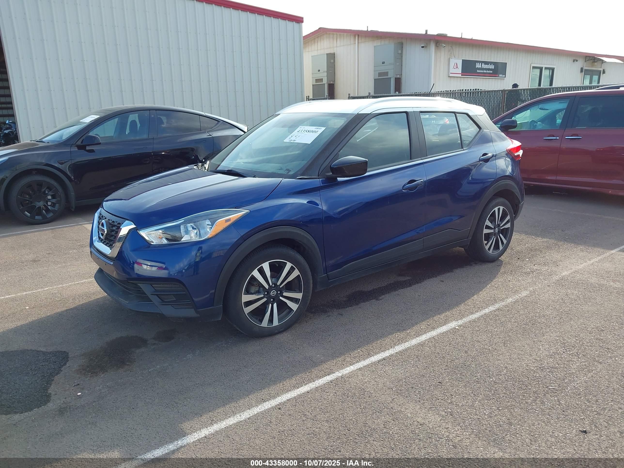 NISSAN KICKS image 2