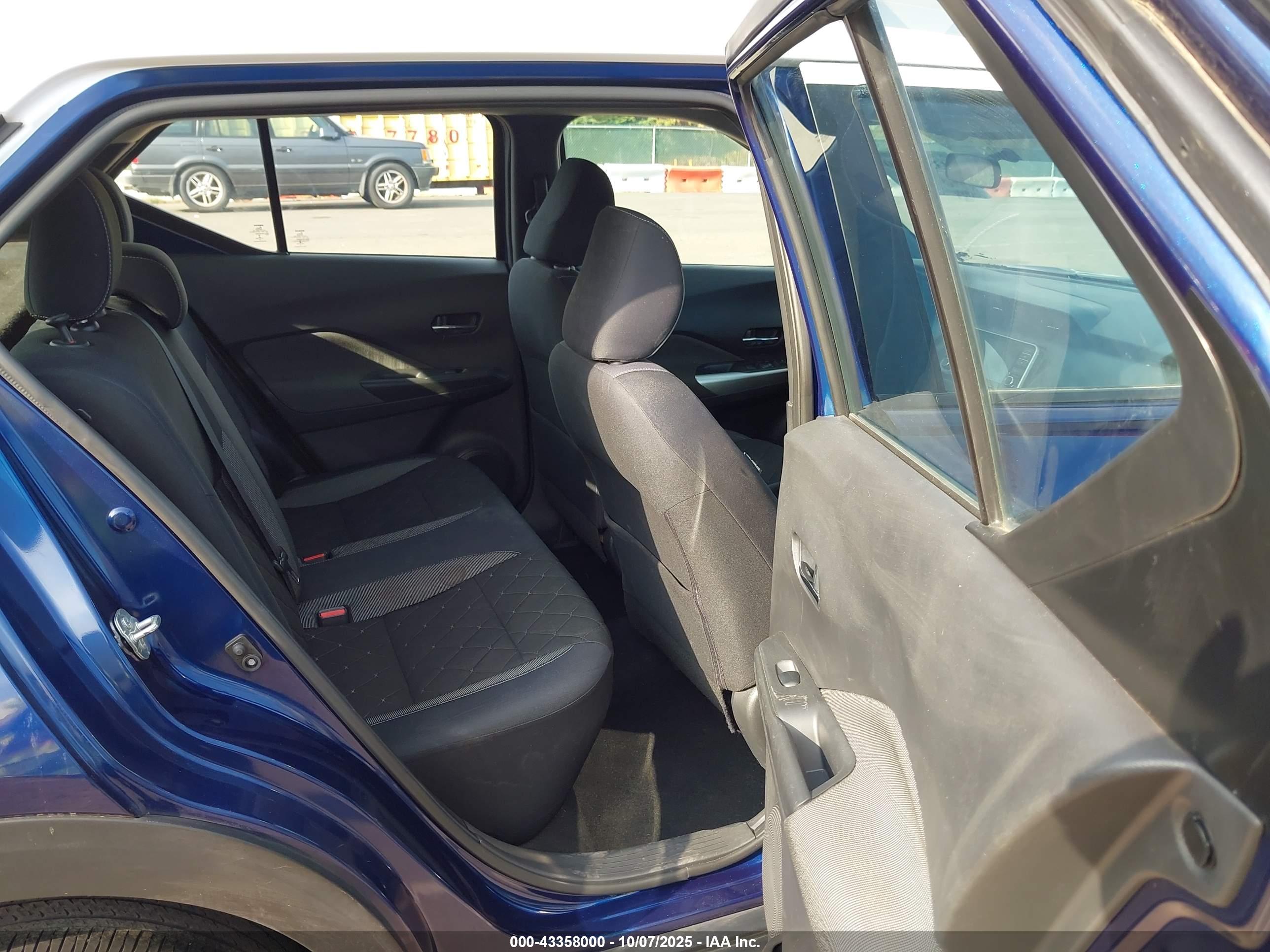 NISSAN KICKS image 8