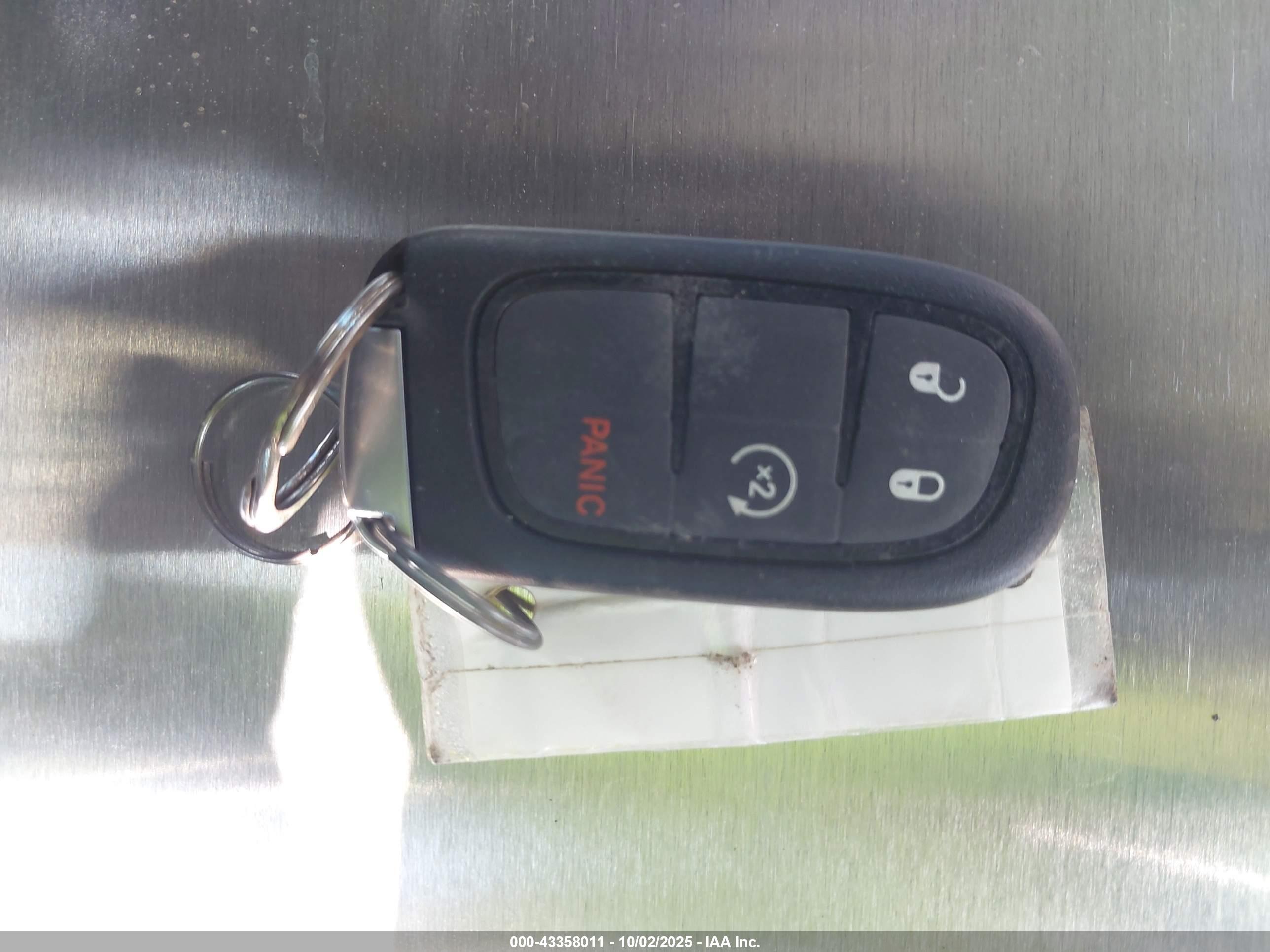 JEEP CHEROKEE image 11