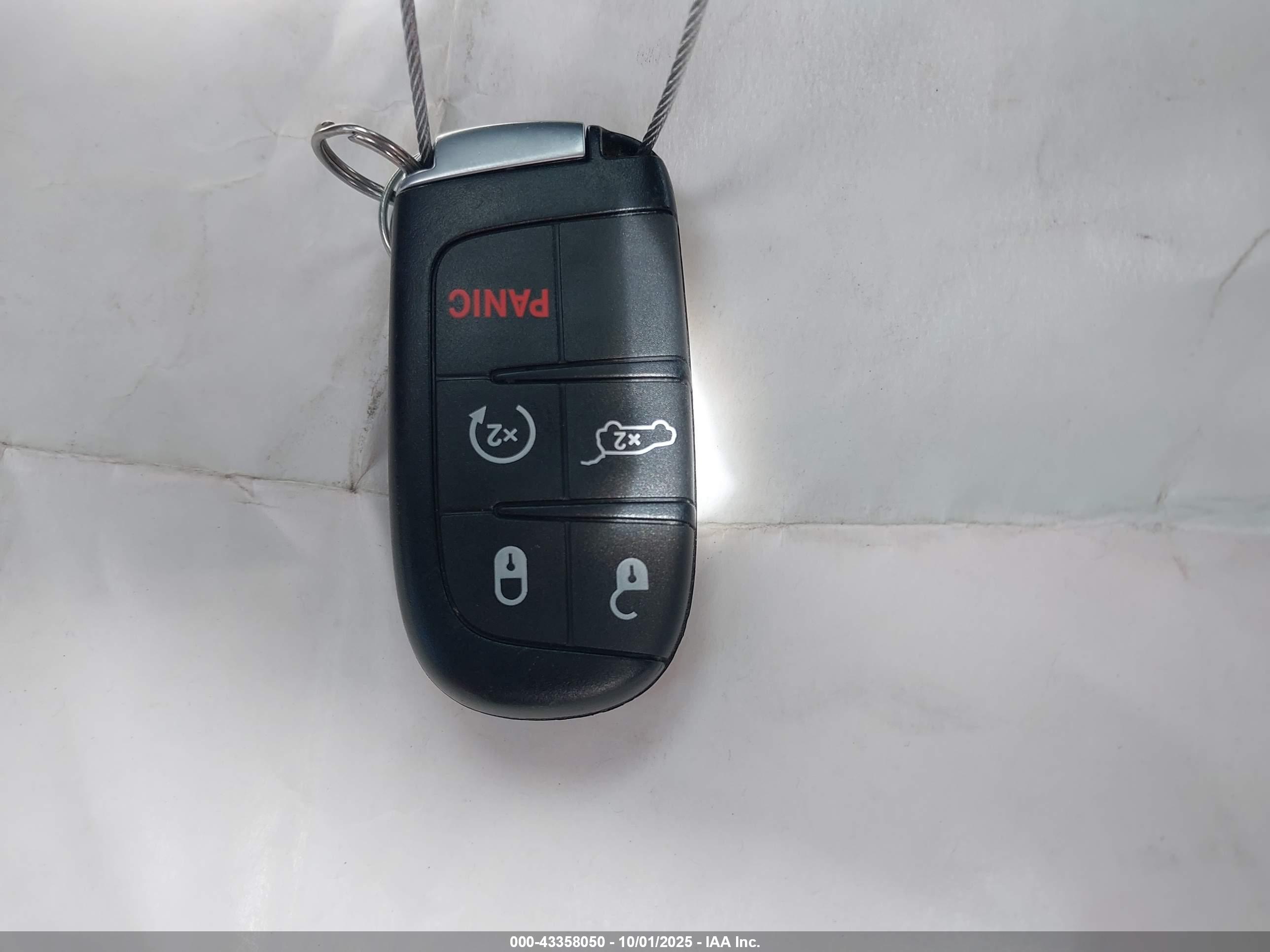 JEEP GRAND image 11