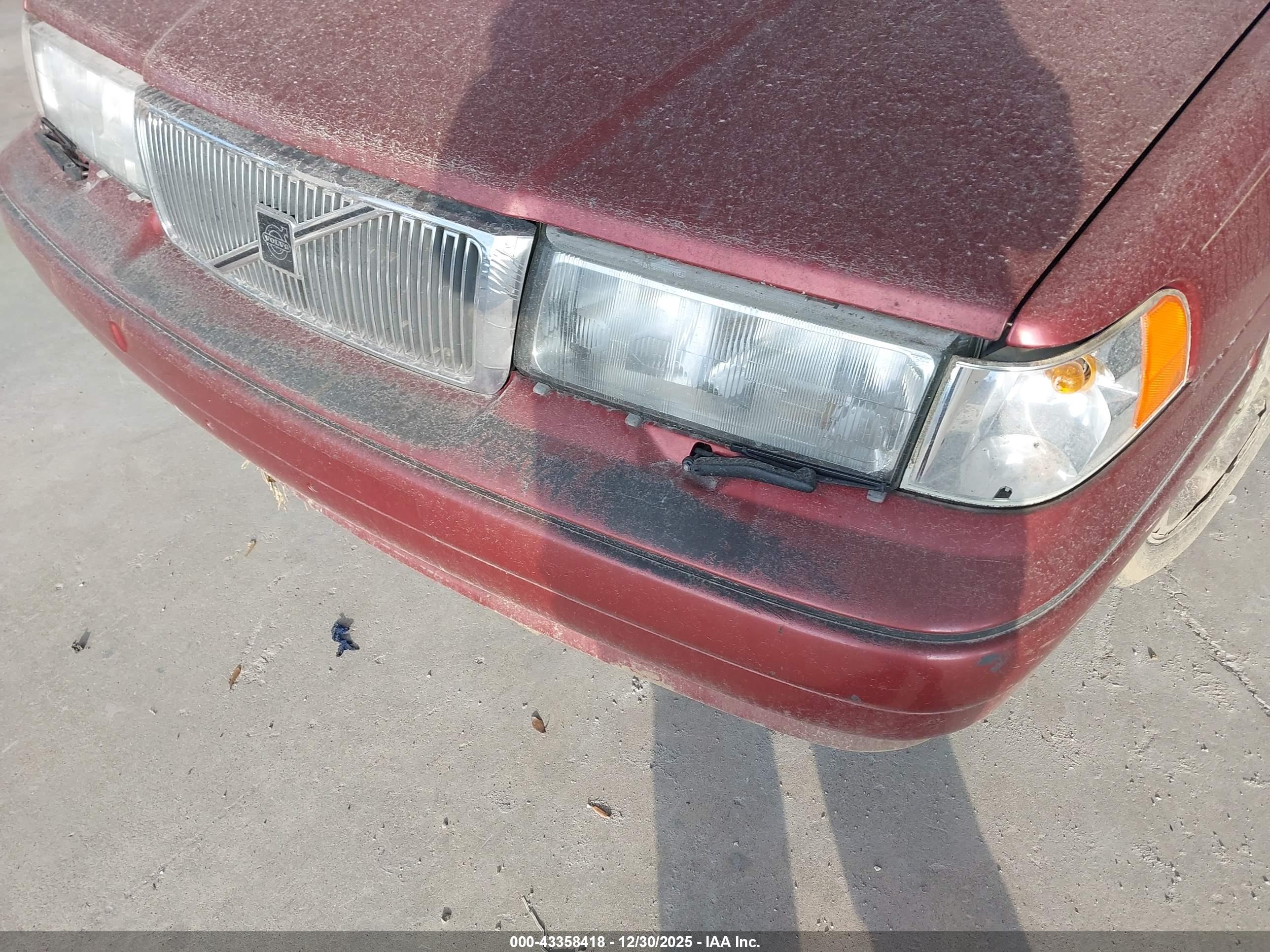VOLVO S90 image 10