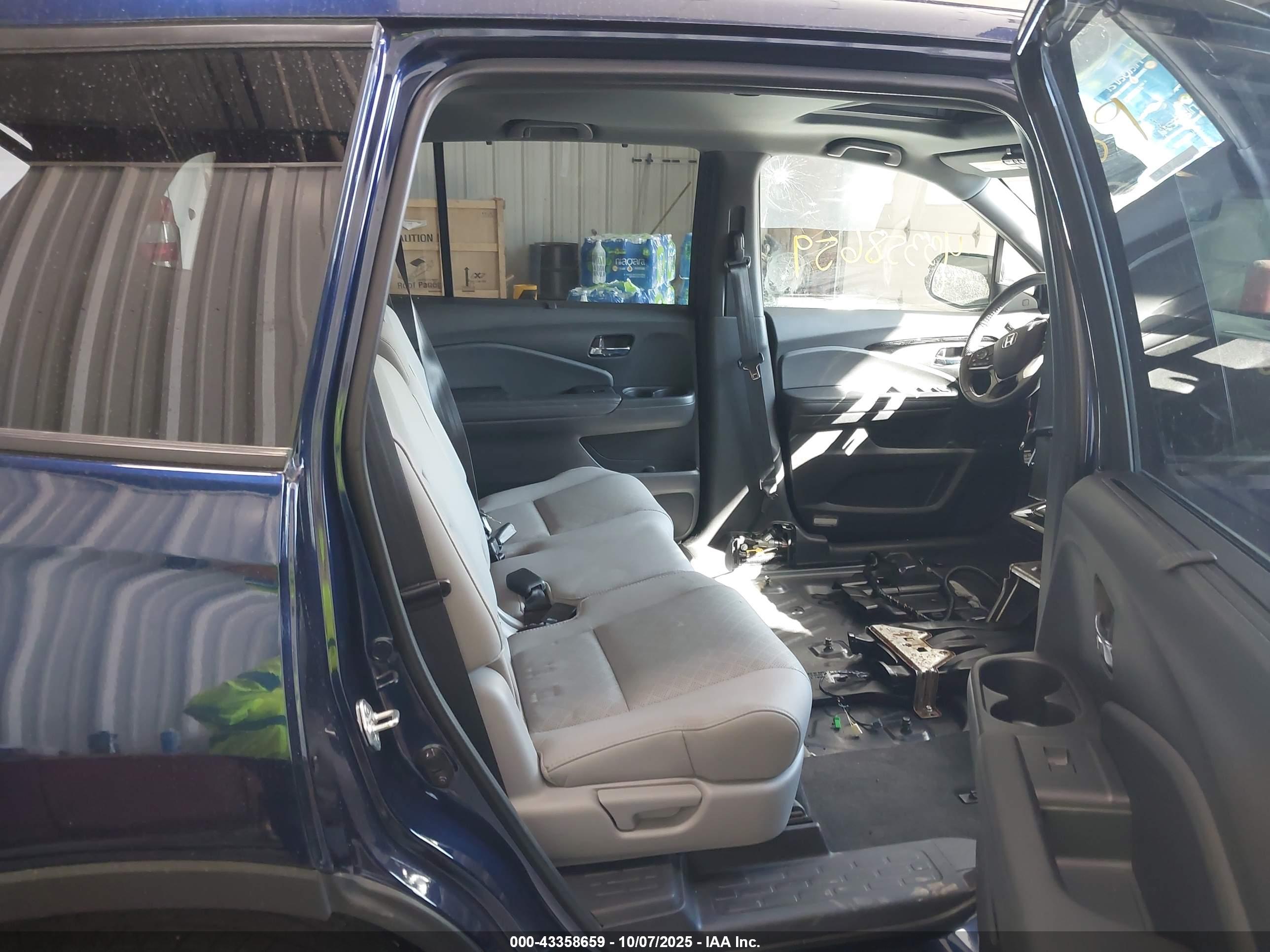 HONDA PASSPORT image 8