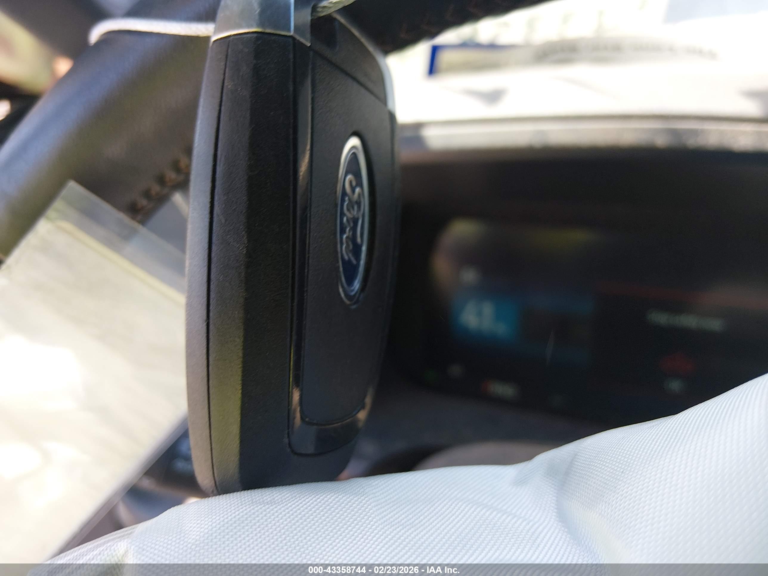 FORD F-150 image 11