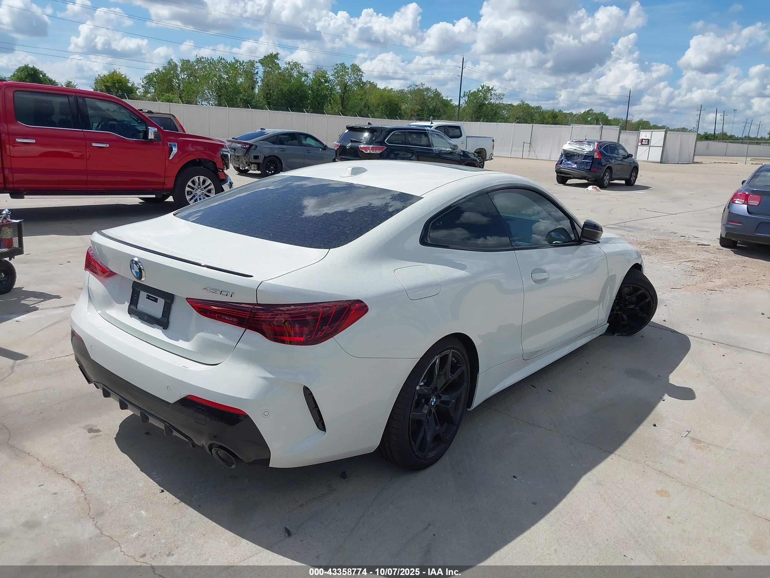 BMW 4 image 4