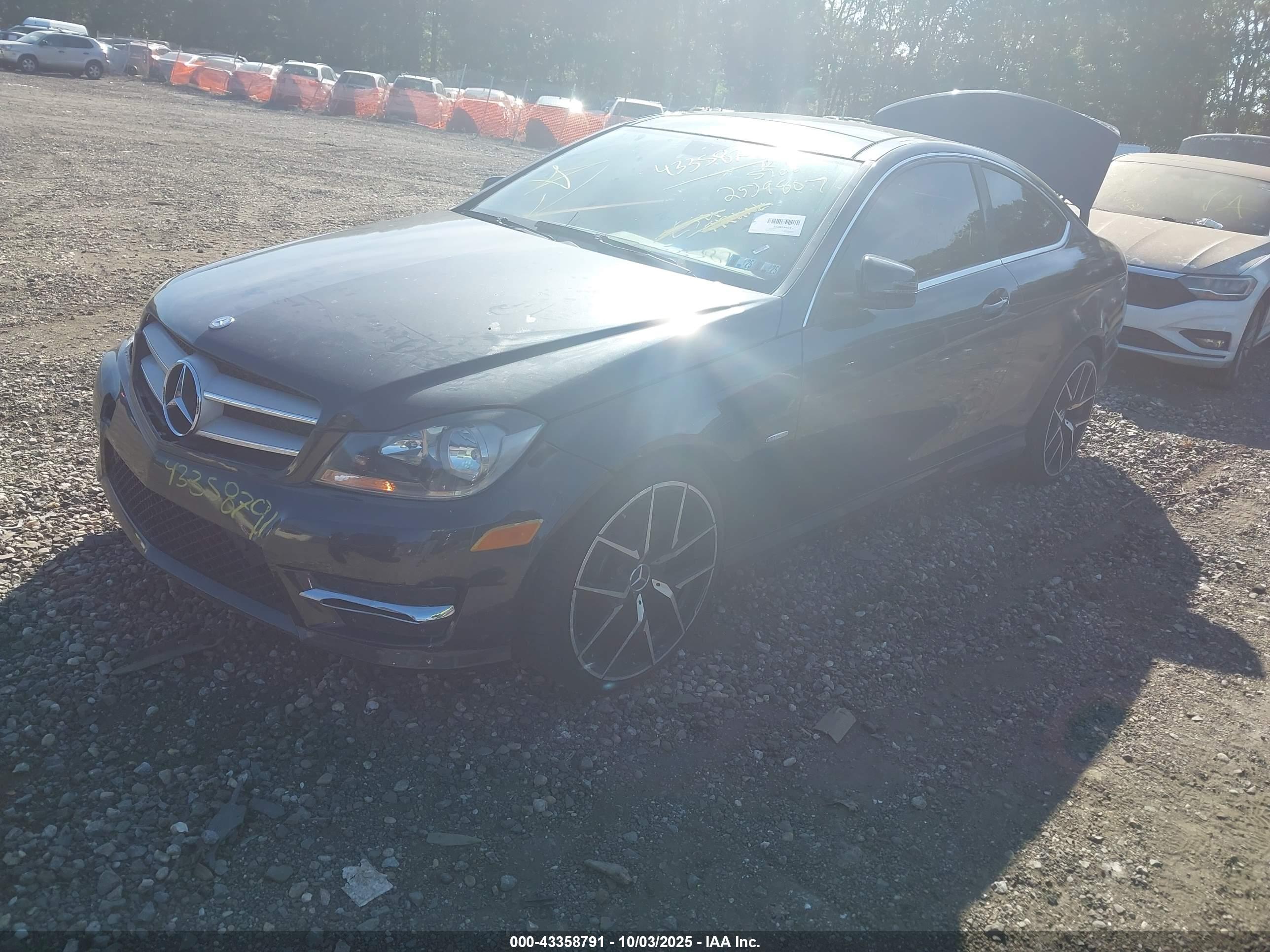MERCEDES-BENZ C image 2
