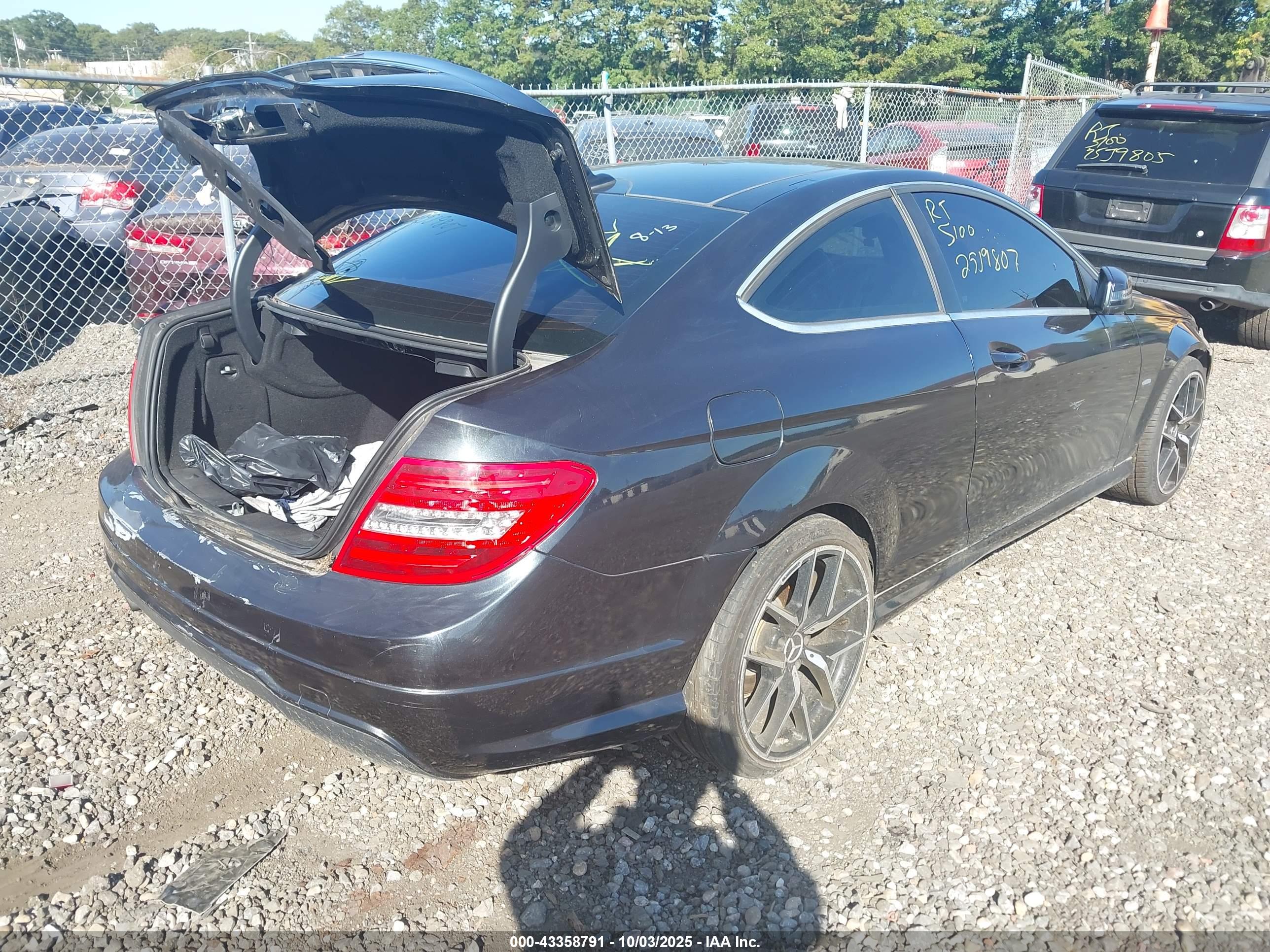 MERCEDES-BENZ C image 4