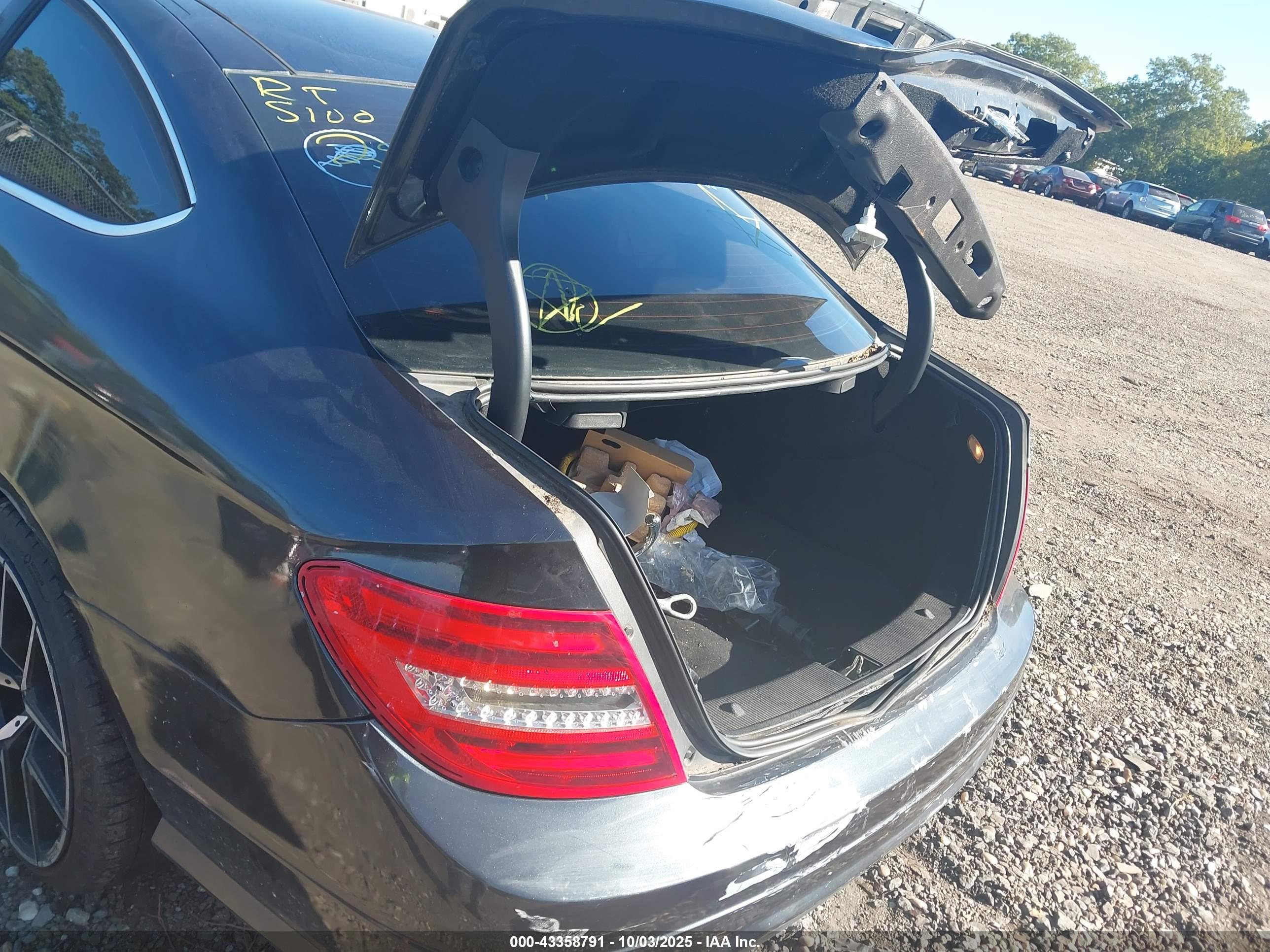 MERCEDES-BENZ C image 6