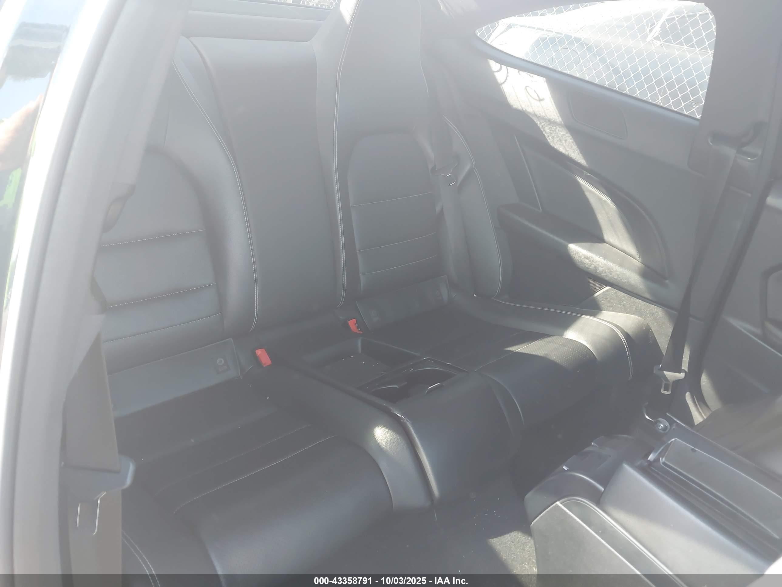 MERCEDES-BENZ C image 8