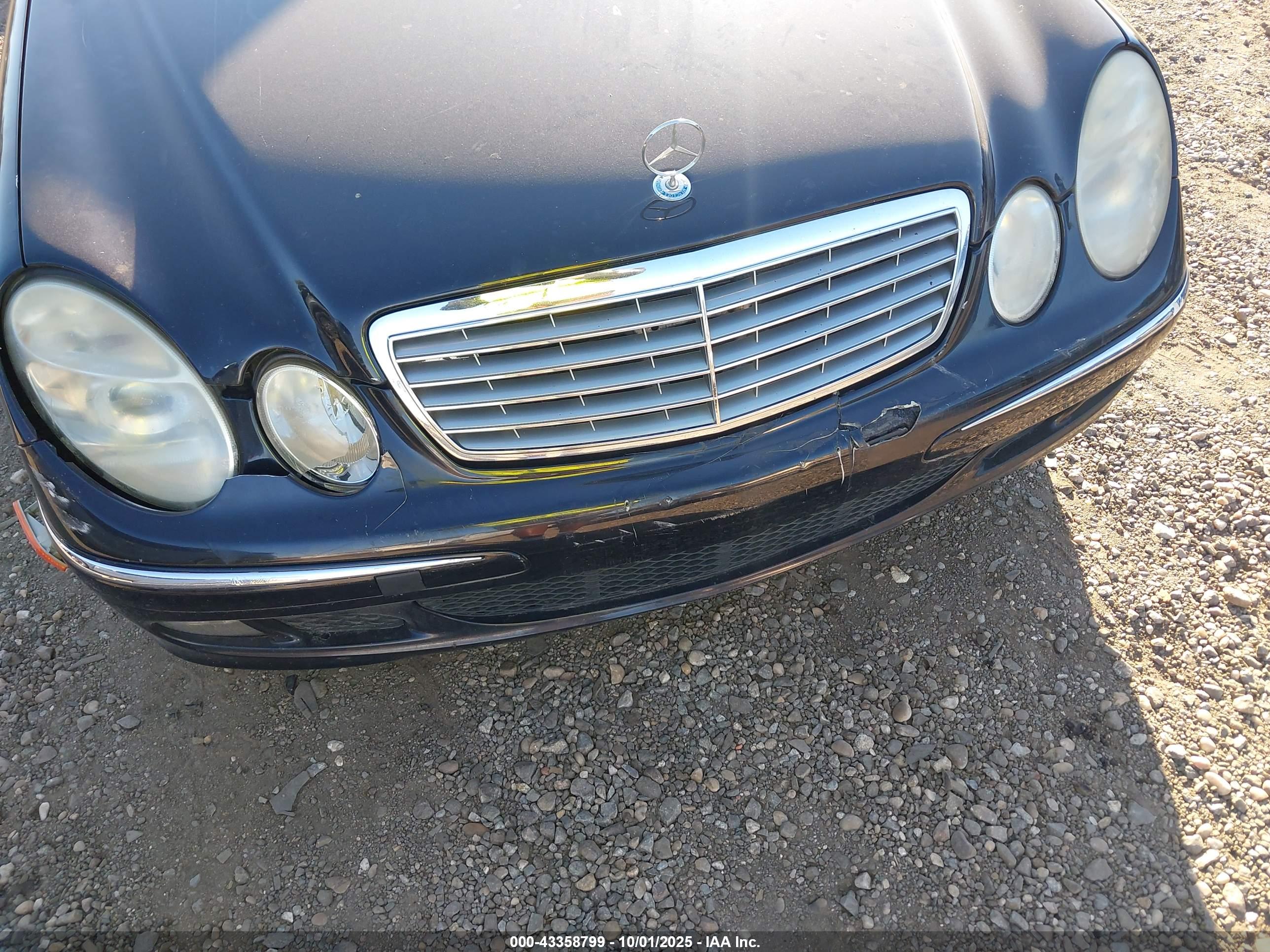 MERCEDES-BENZ E image 6