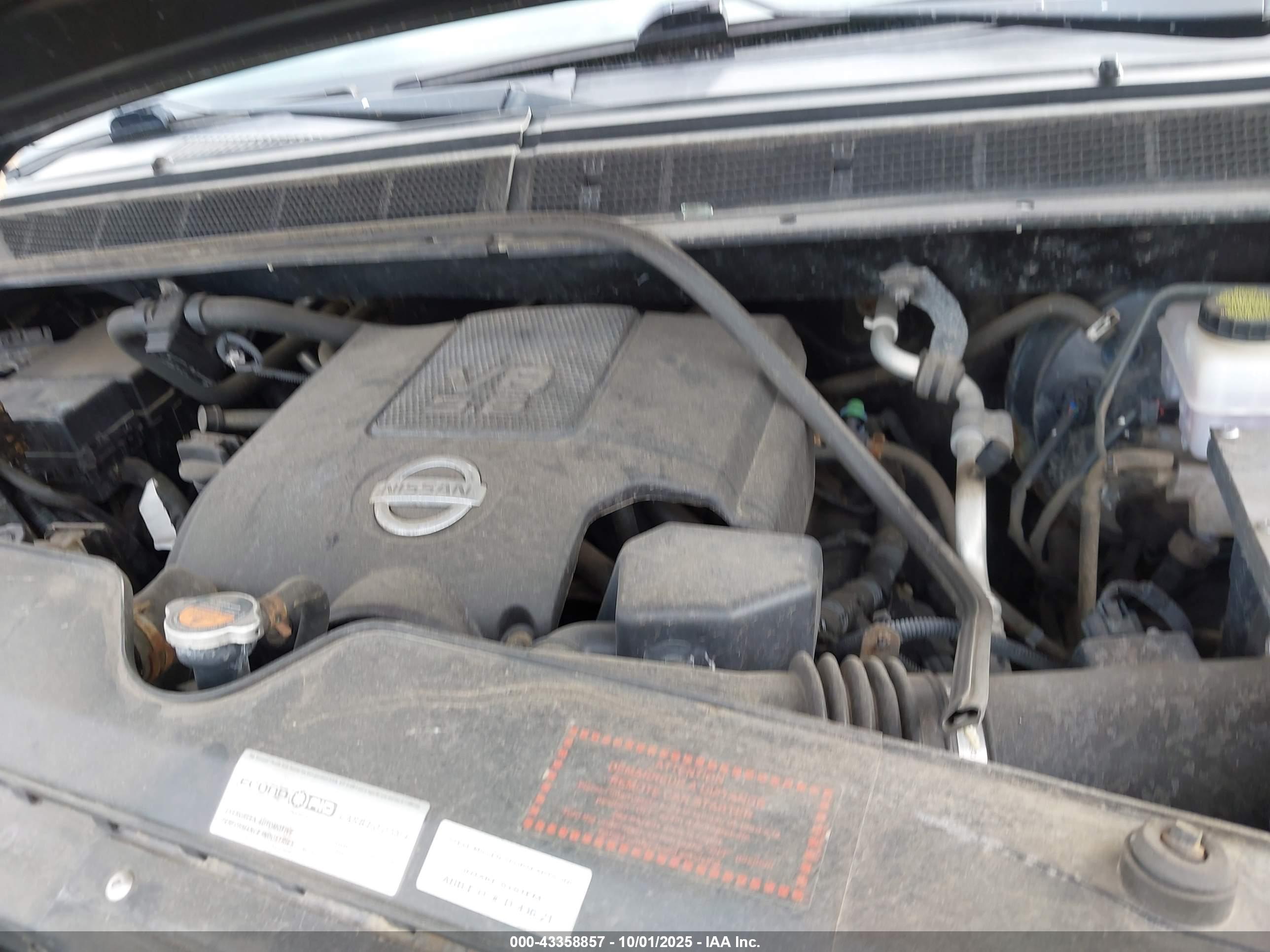 NISSAN TITAN image 10