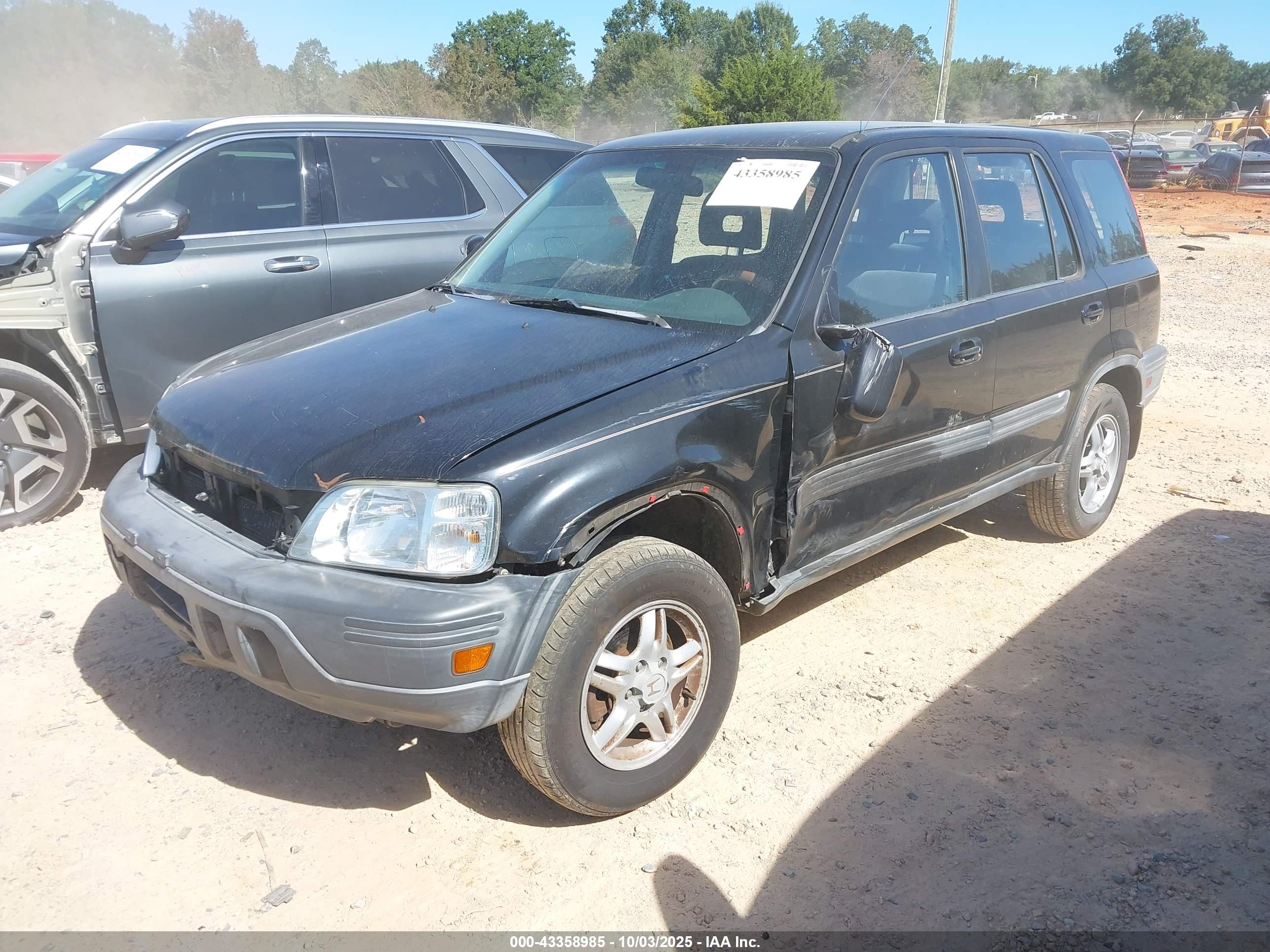 HONDA CR-V image 2