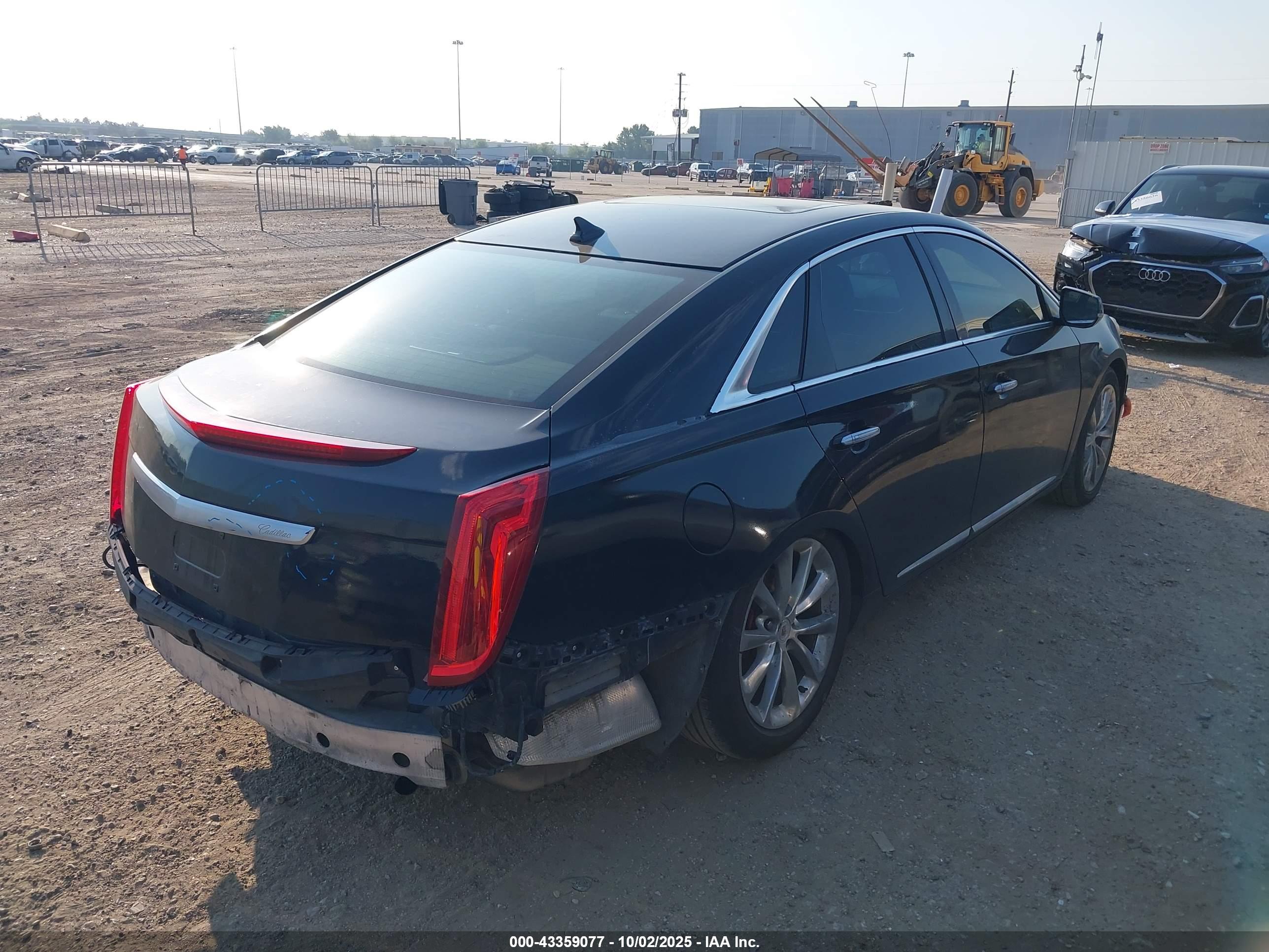CADILLAC XTS image 4