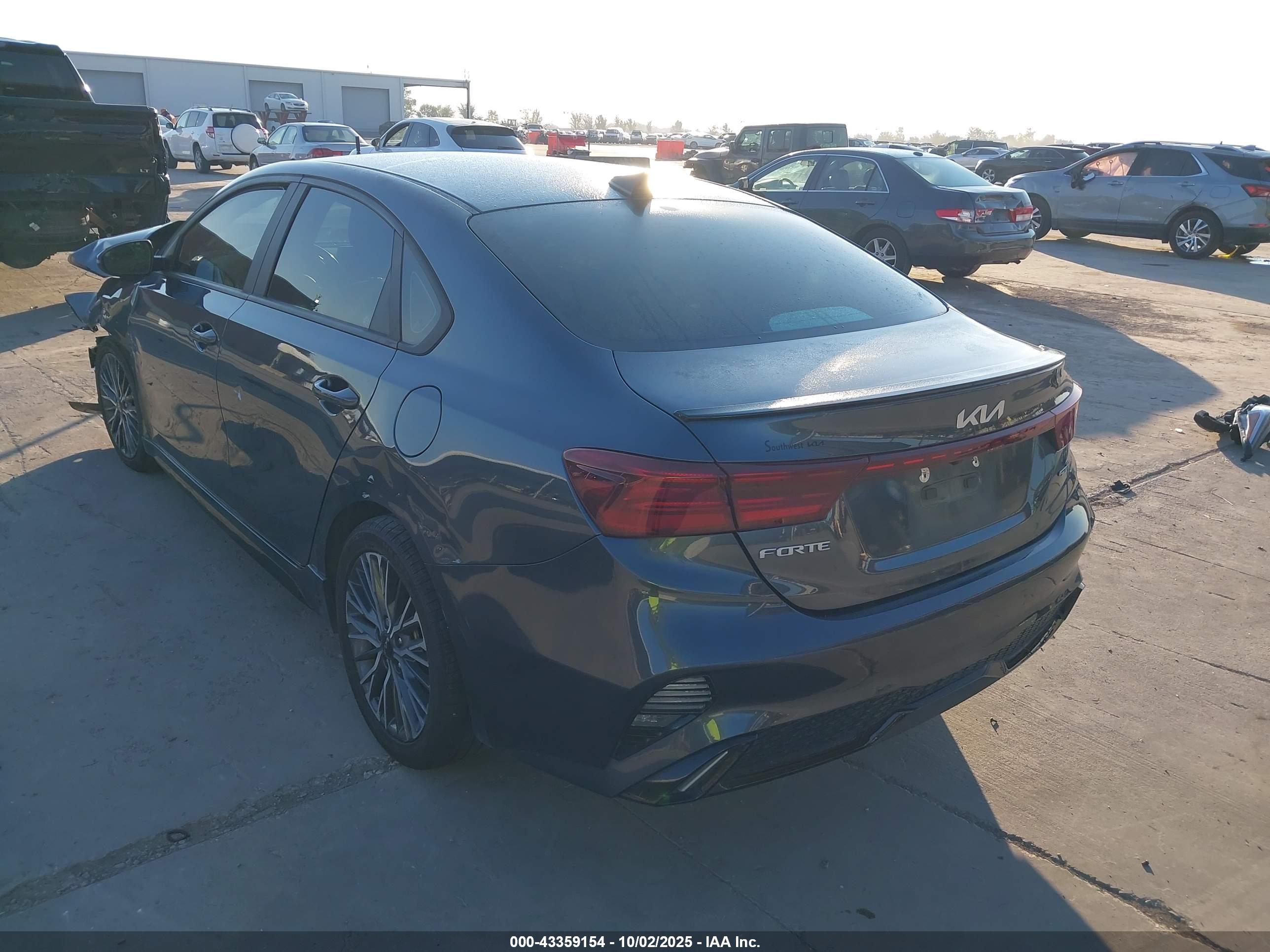 KIA FORTE image 3