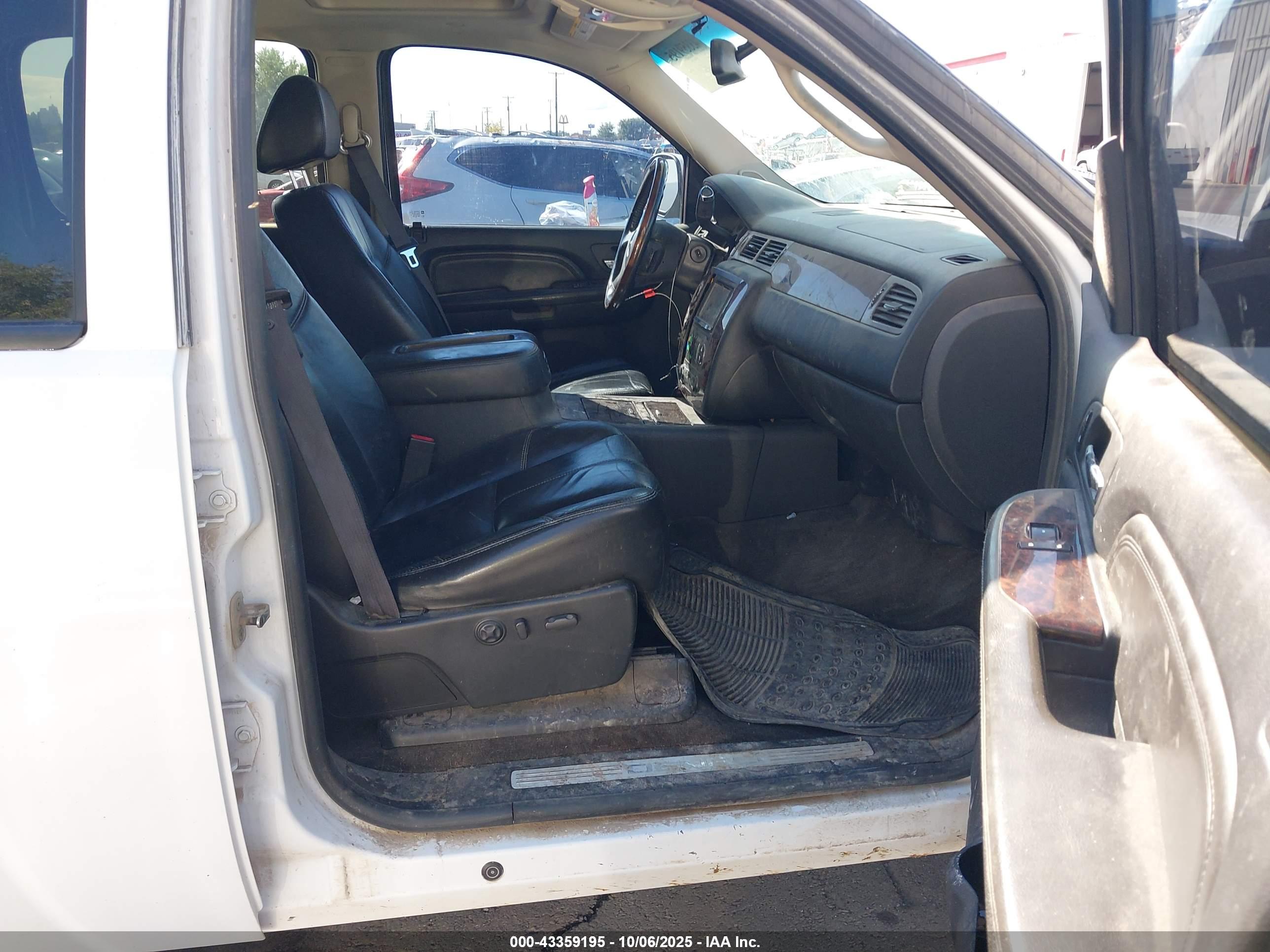 GMC SIERRA image 5