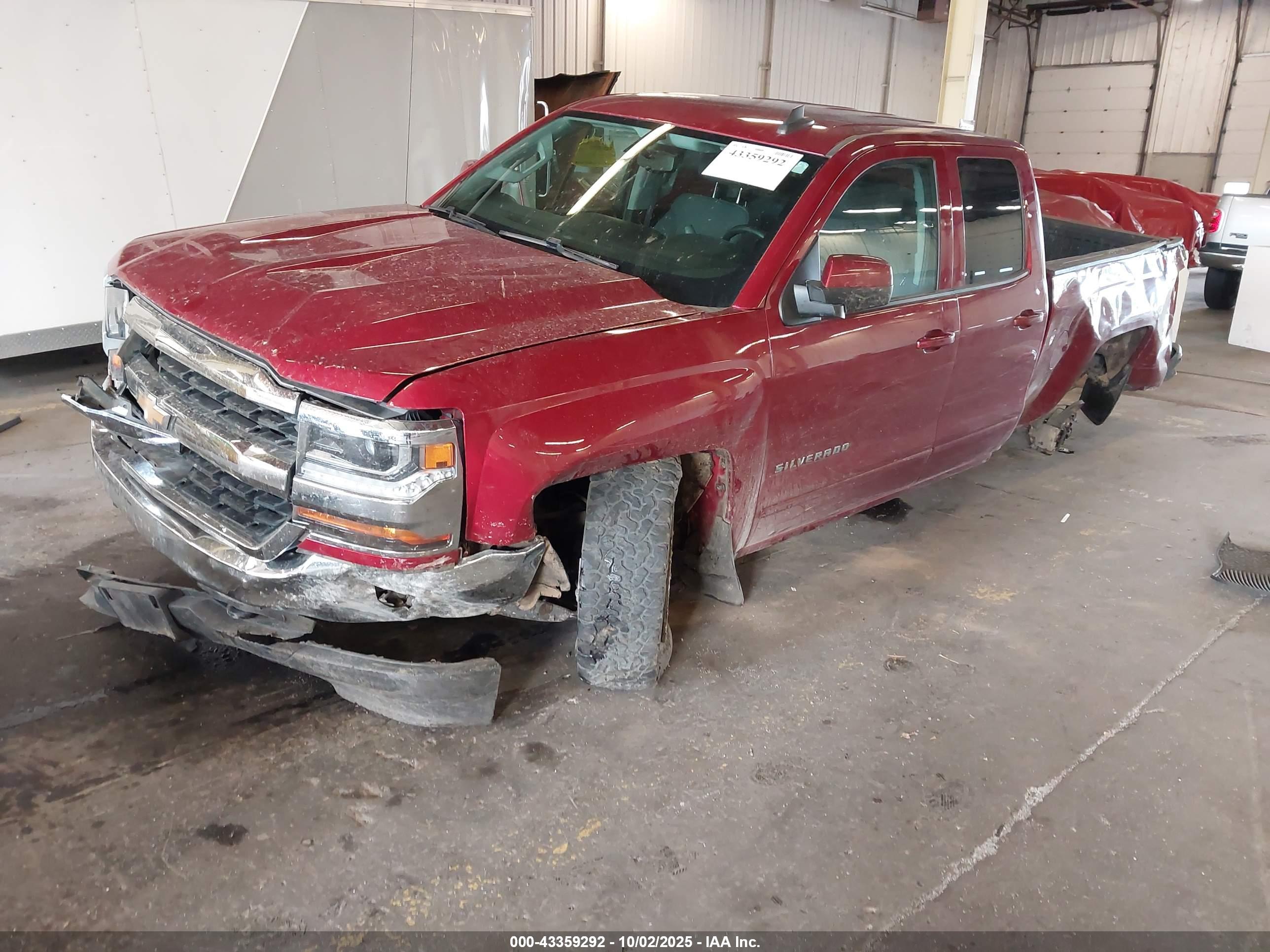 CHEVROLET SILVERADO image 2