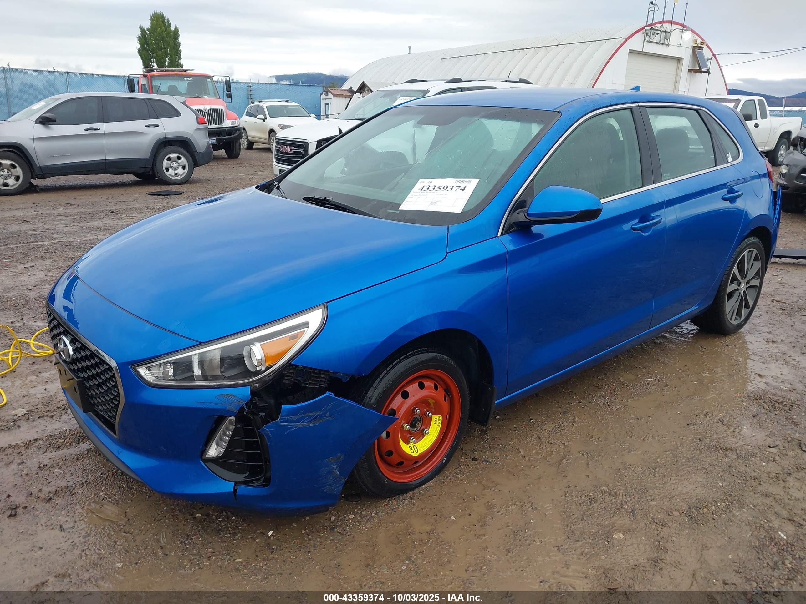 HYUNDAI ELANTRA image 2