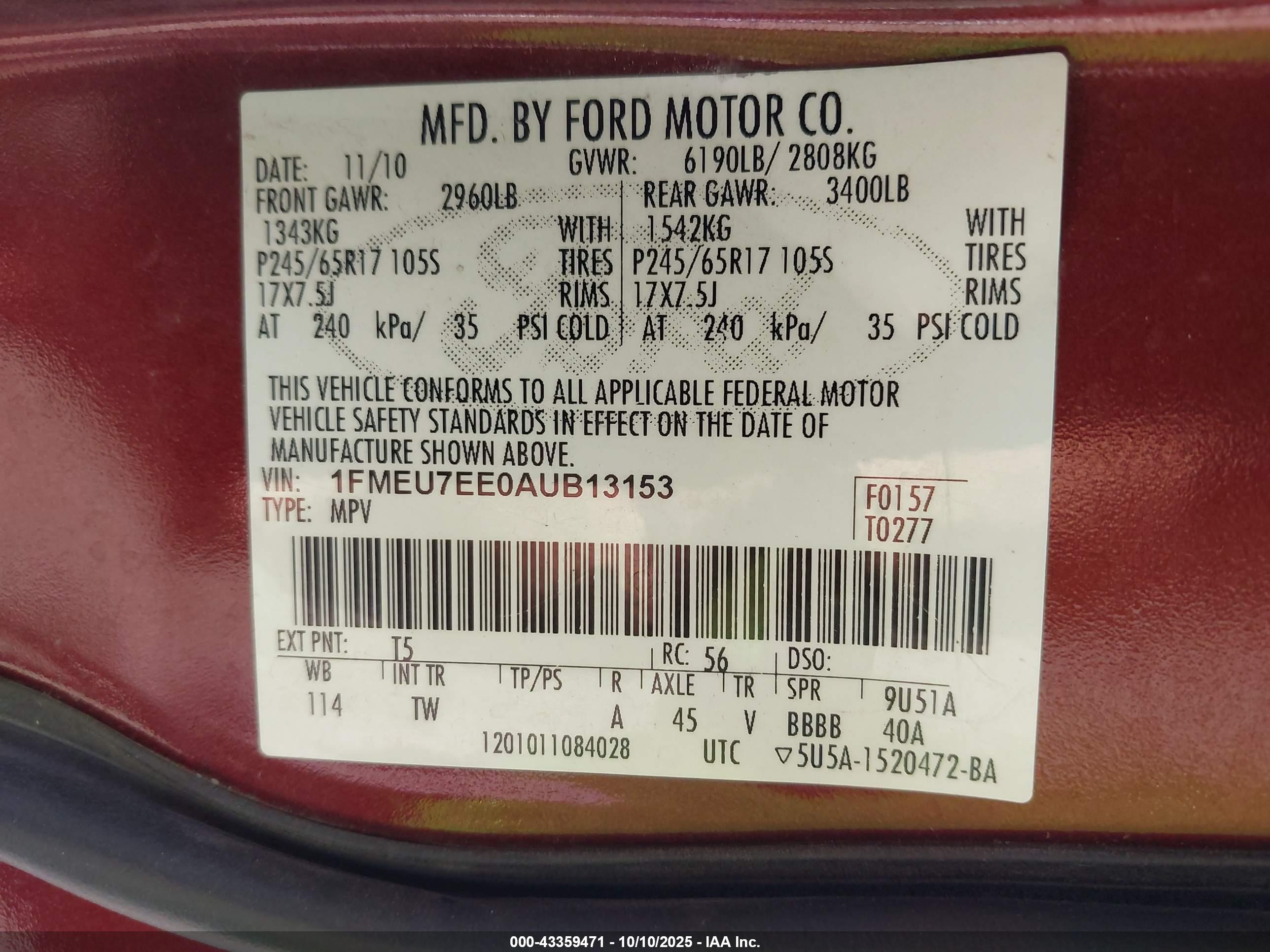 FORD EXPLORER image 9