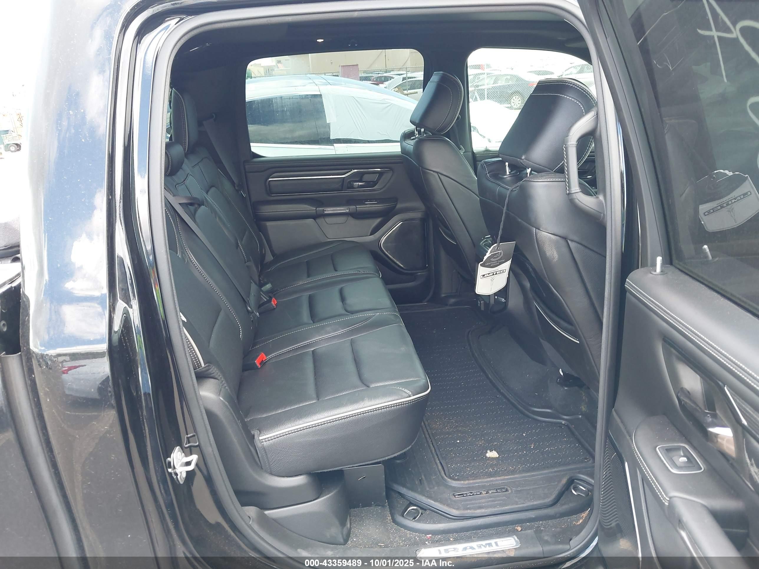 RAM 1500 image 8