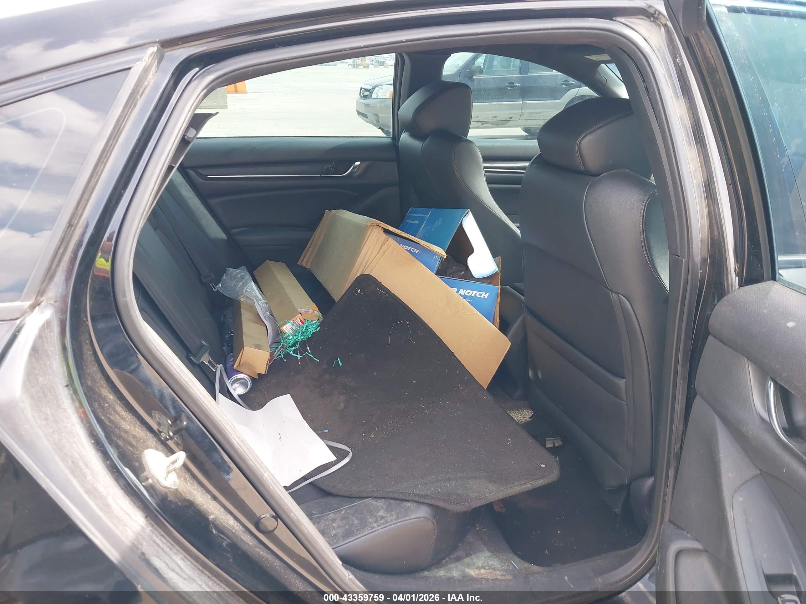 HONDA ACCORD image 8