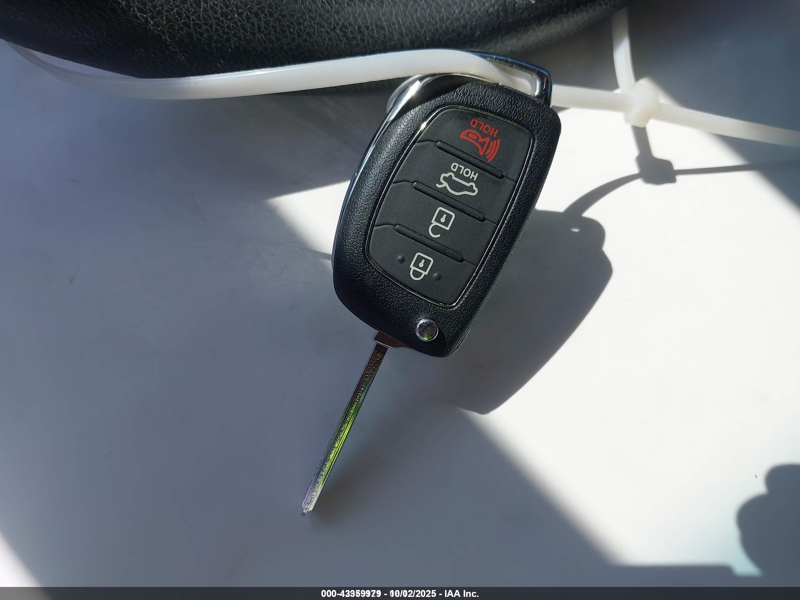 HYUNDAI SONATA image 11