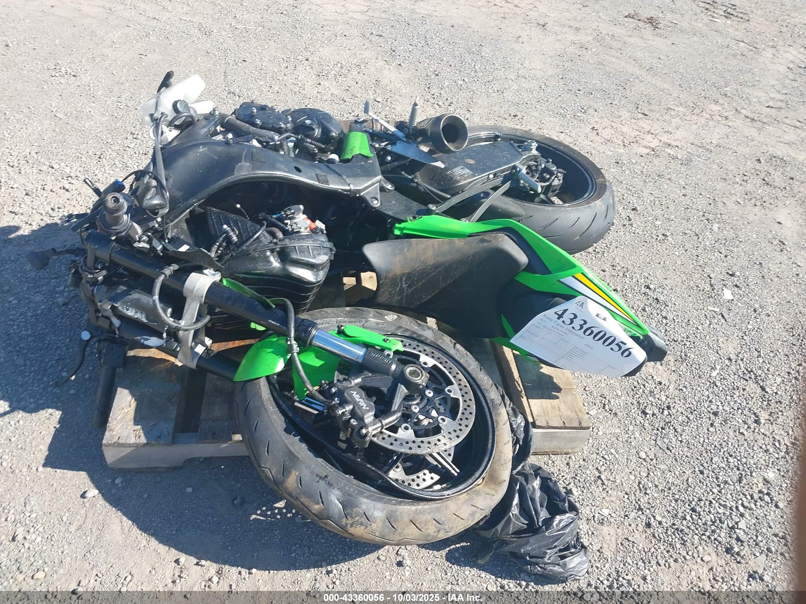 KAWASAKI ZX636 image 2