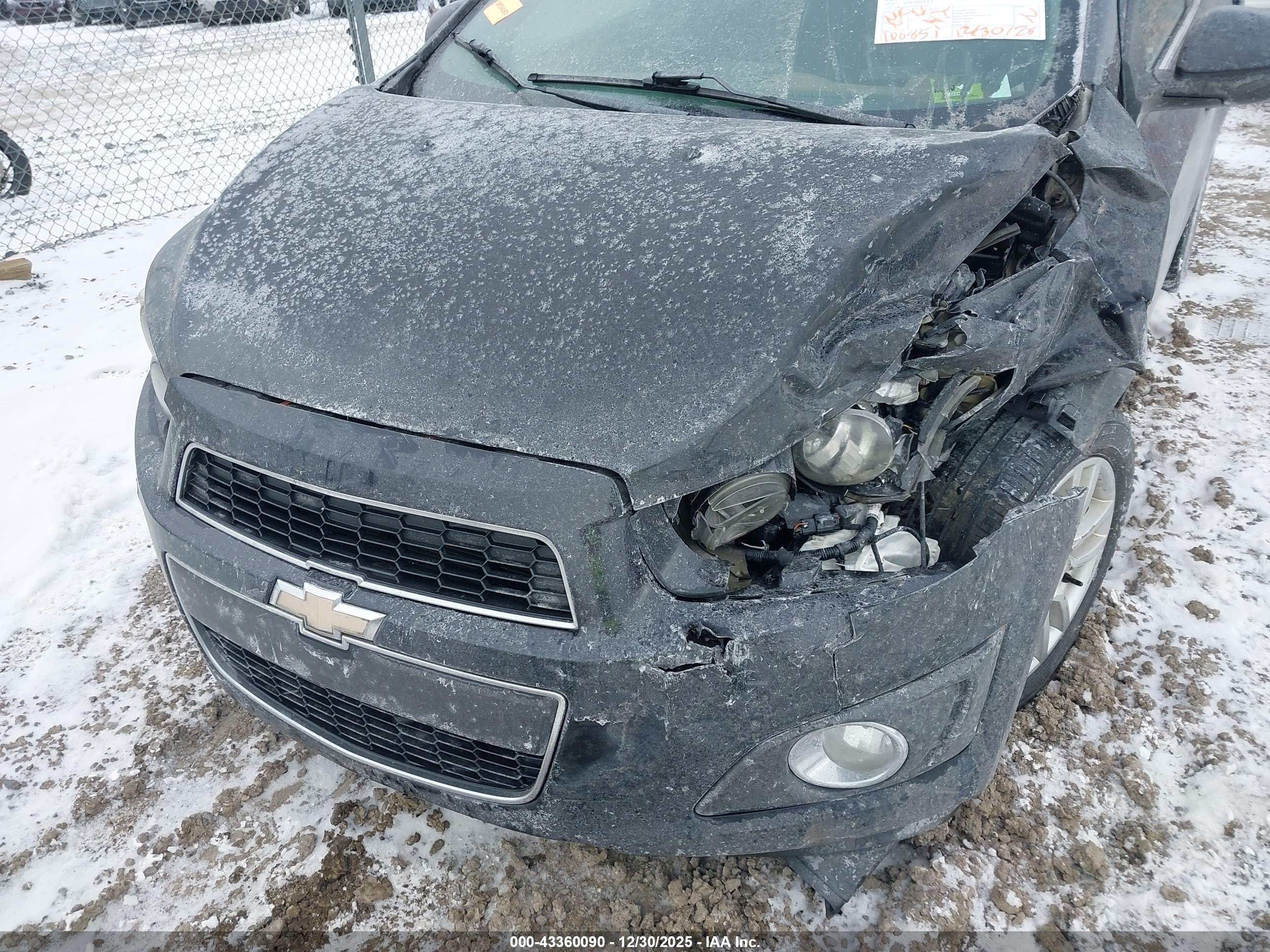 CHEVROLET SONIC image 6