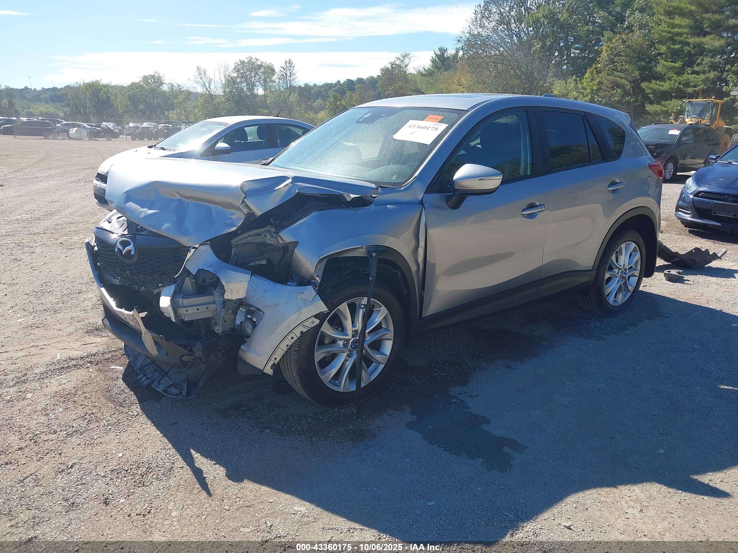 MAZDA CX-5 image 2