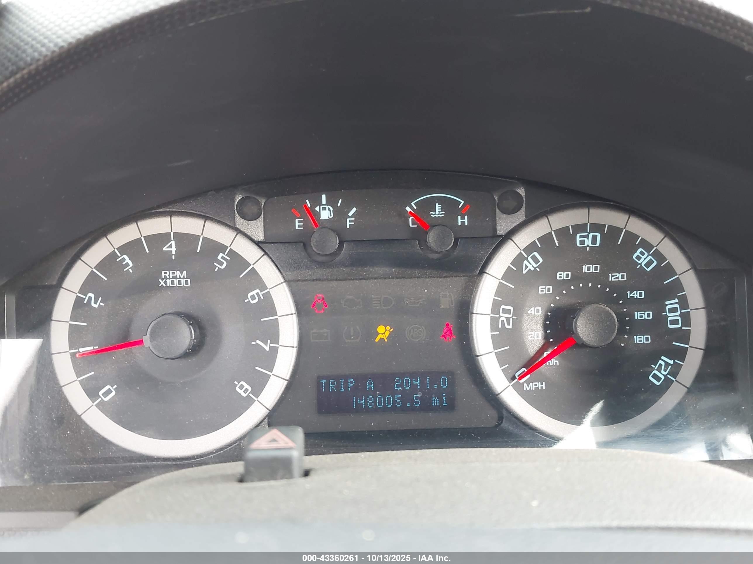 FORD ESCAPE image 7