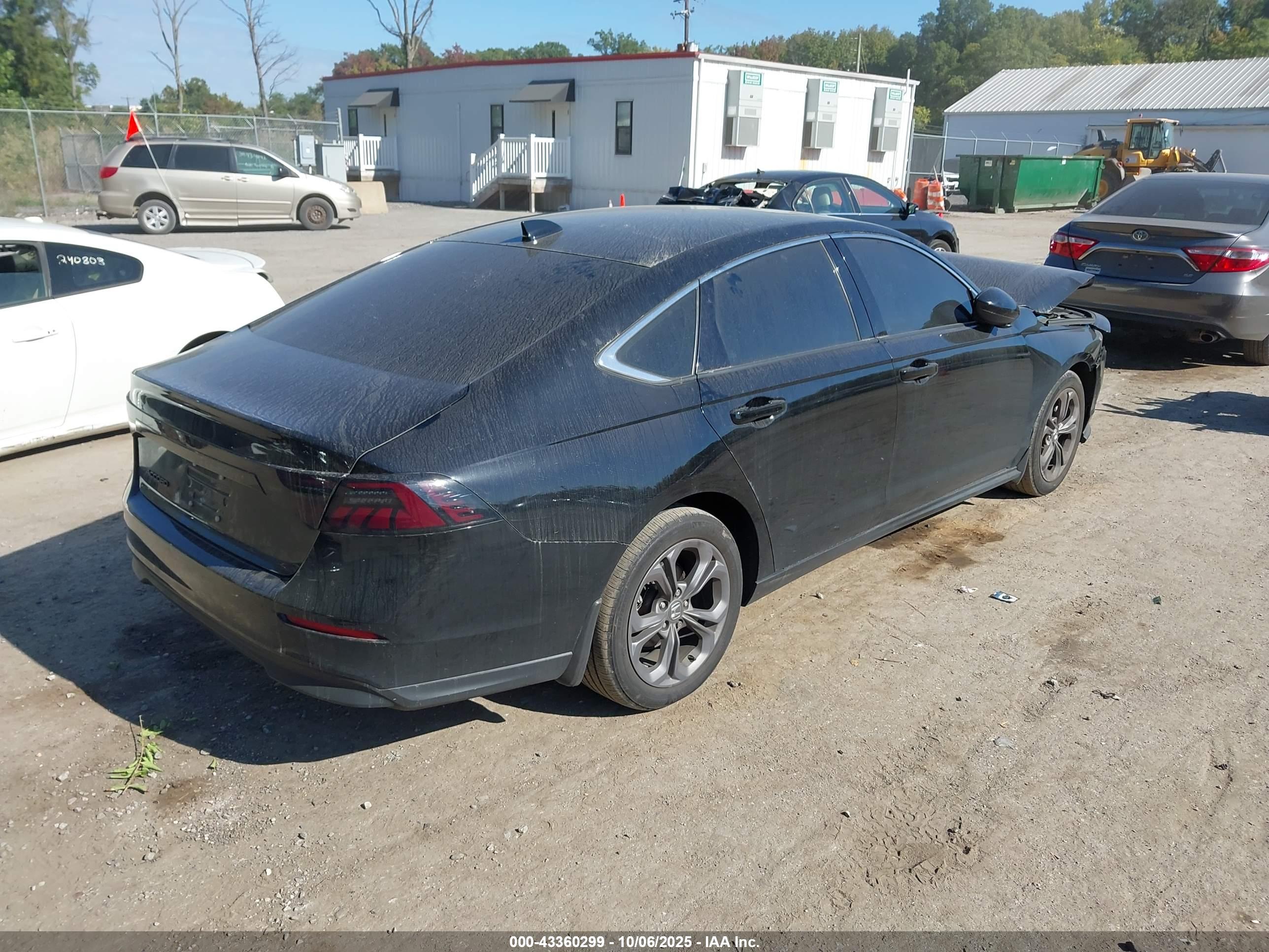 HONDA ACCORD image 4
