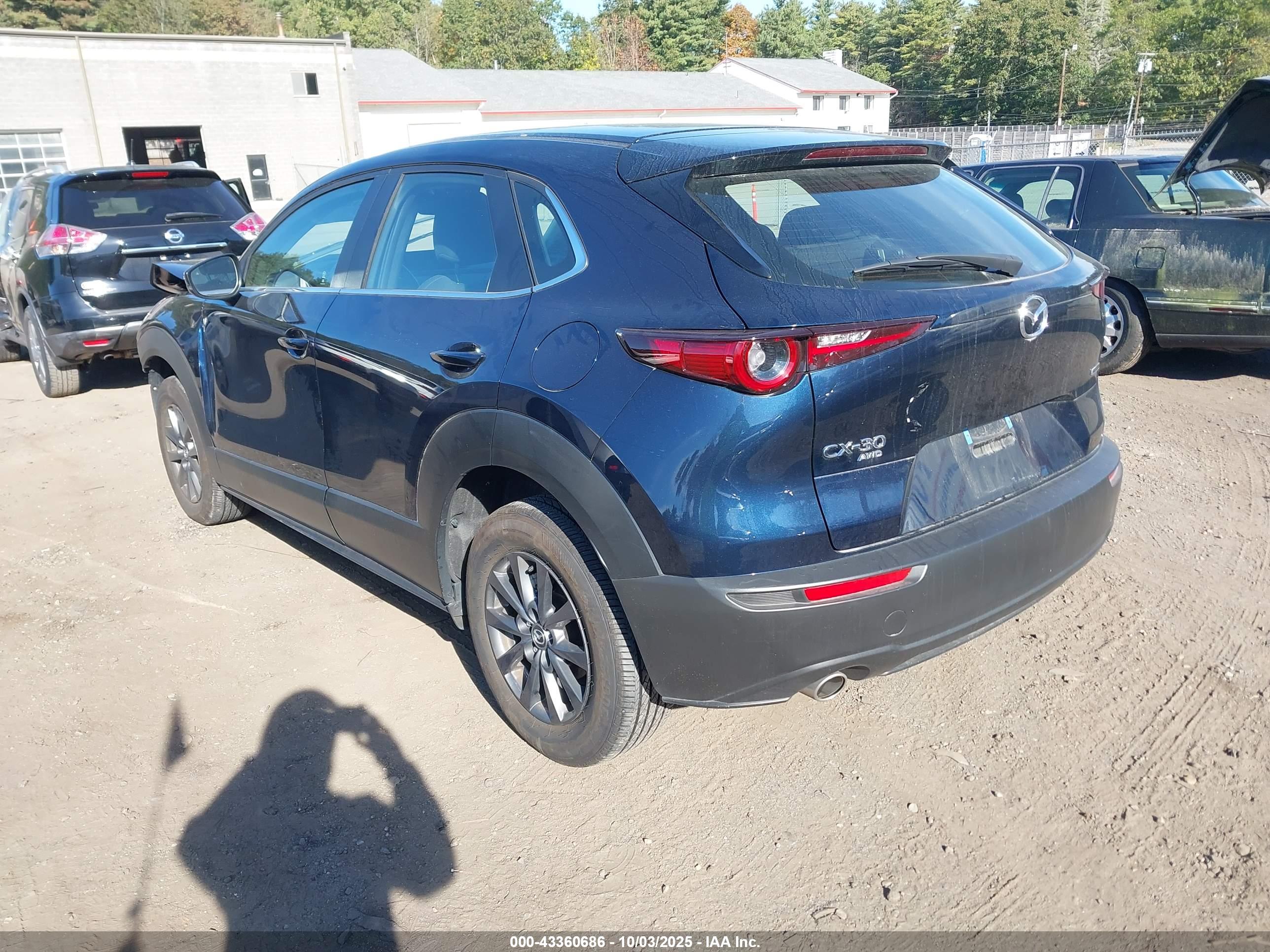 MAZDA CX-30 image 3