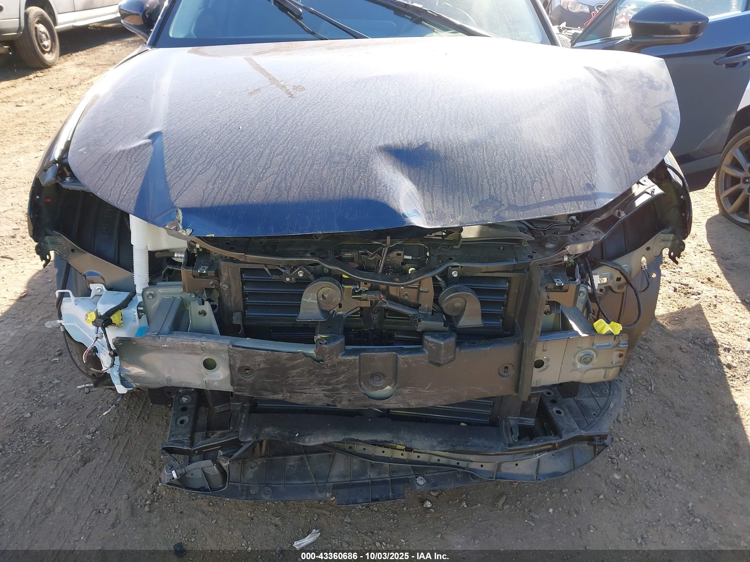 MAZDA CX-30 image 6