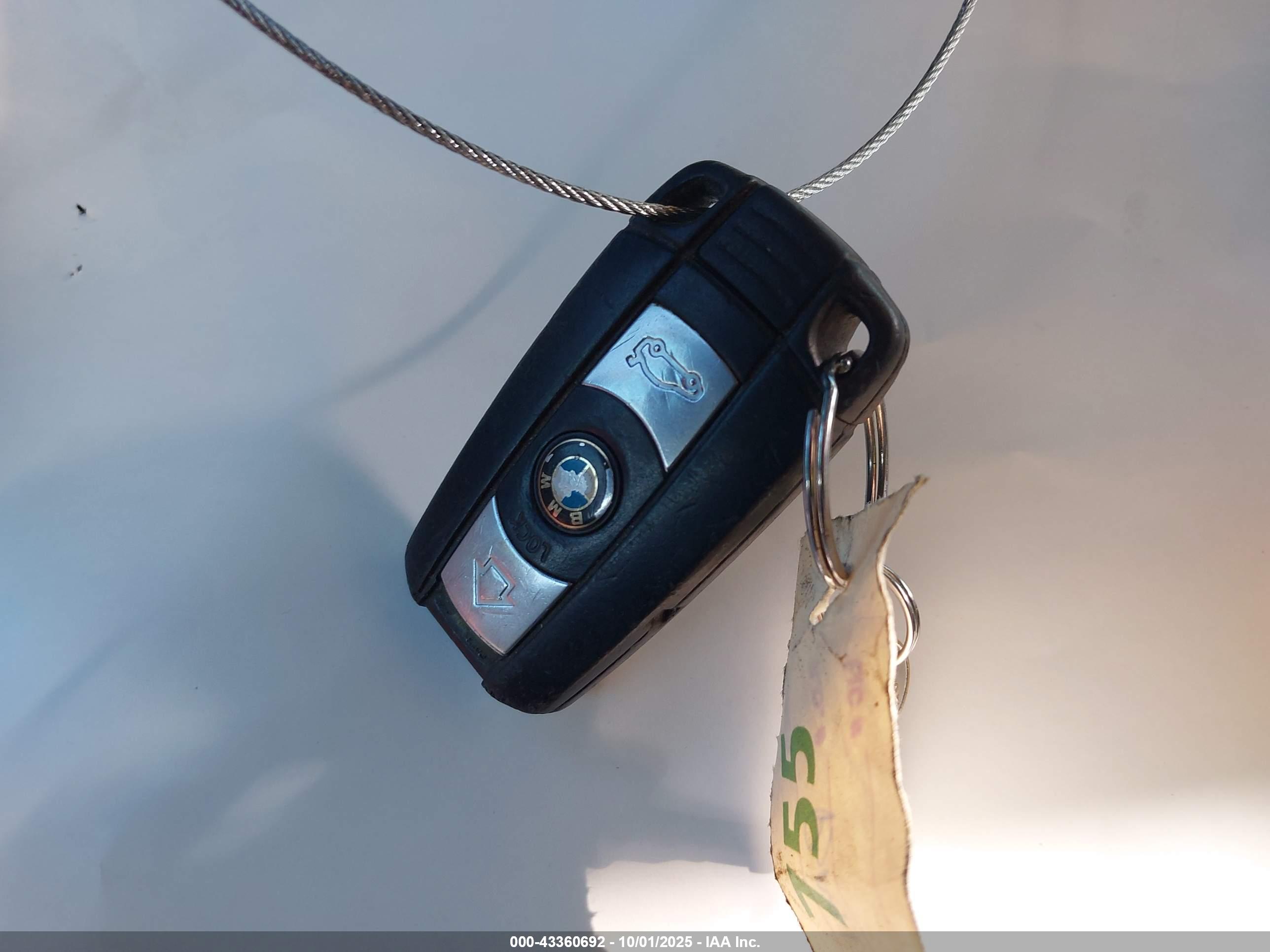 BMW 328I image 11