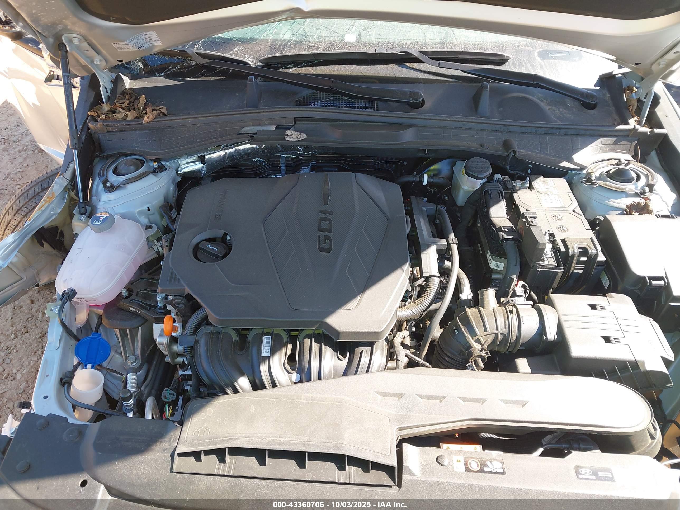HYUNDAI SONATA image 10
