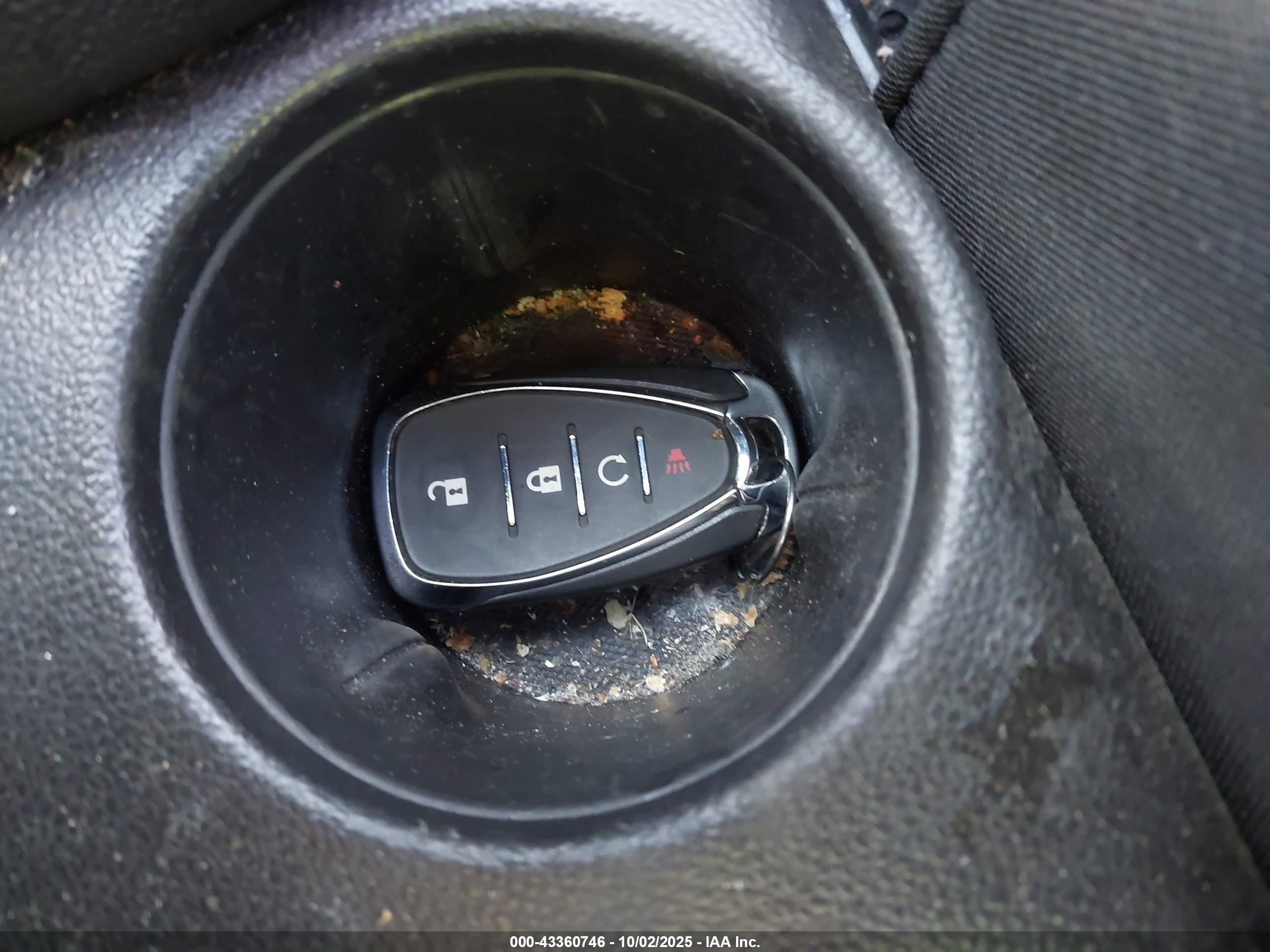 CHEVROLET TRAX image 11