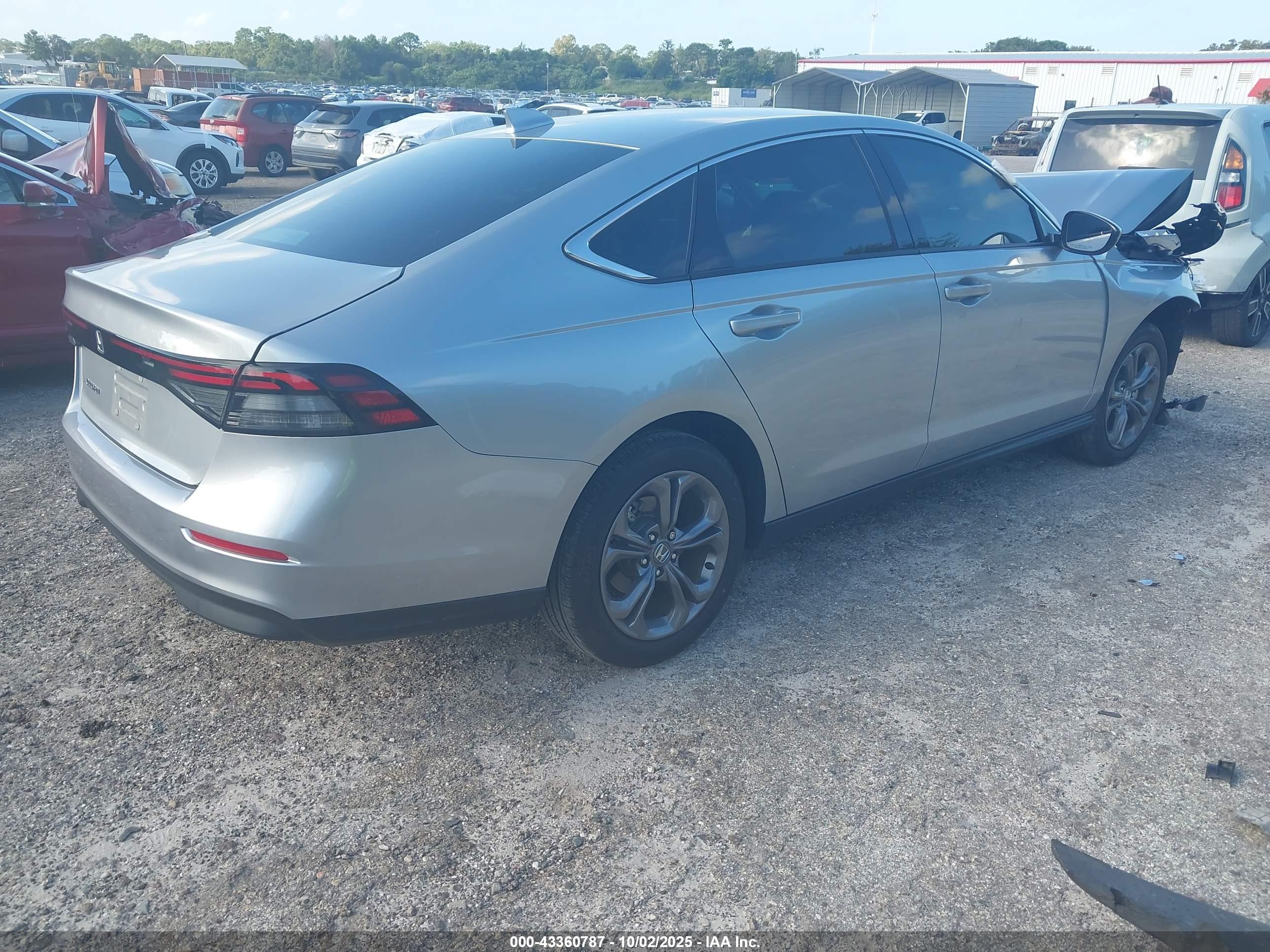 HONDA ACCORD image 4
