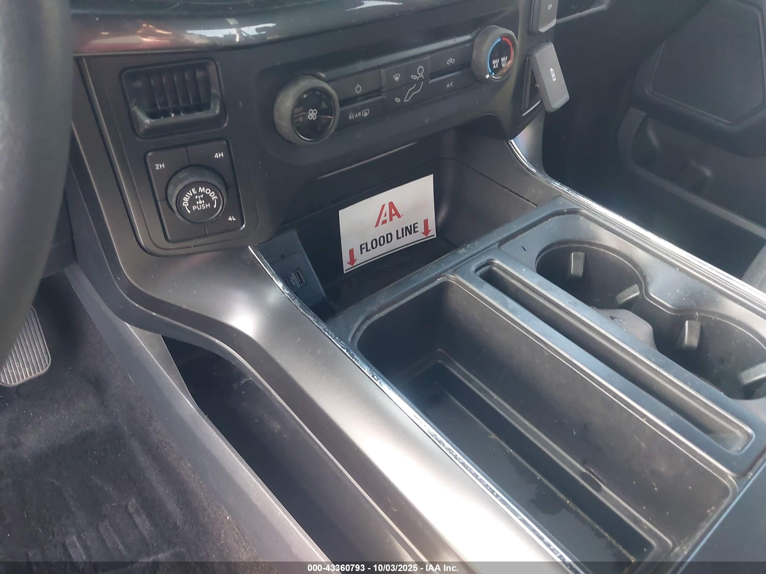 FORD F-150 image 6
