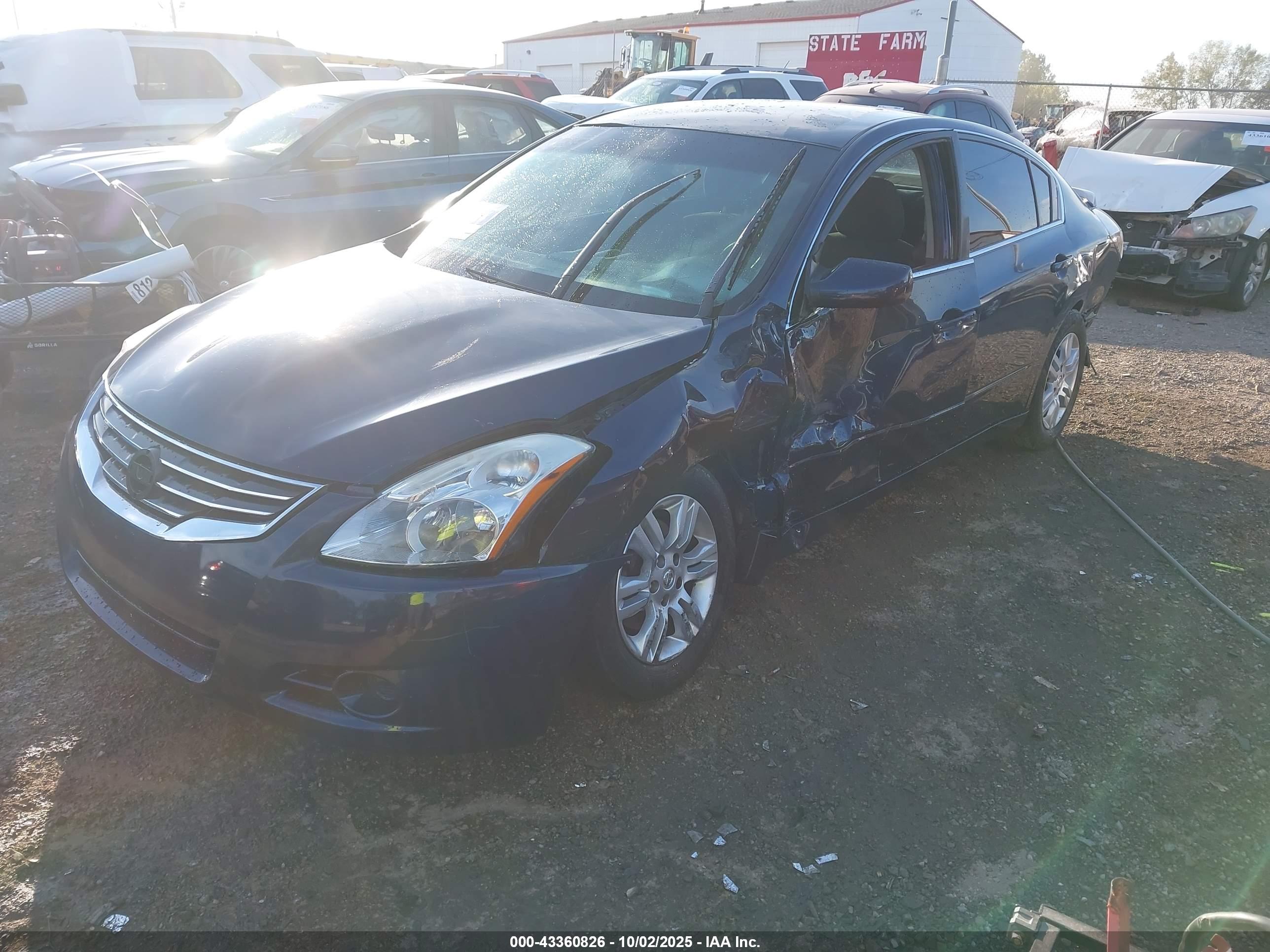 NISSAN ALTIMA image 2