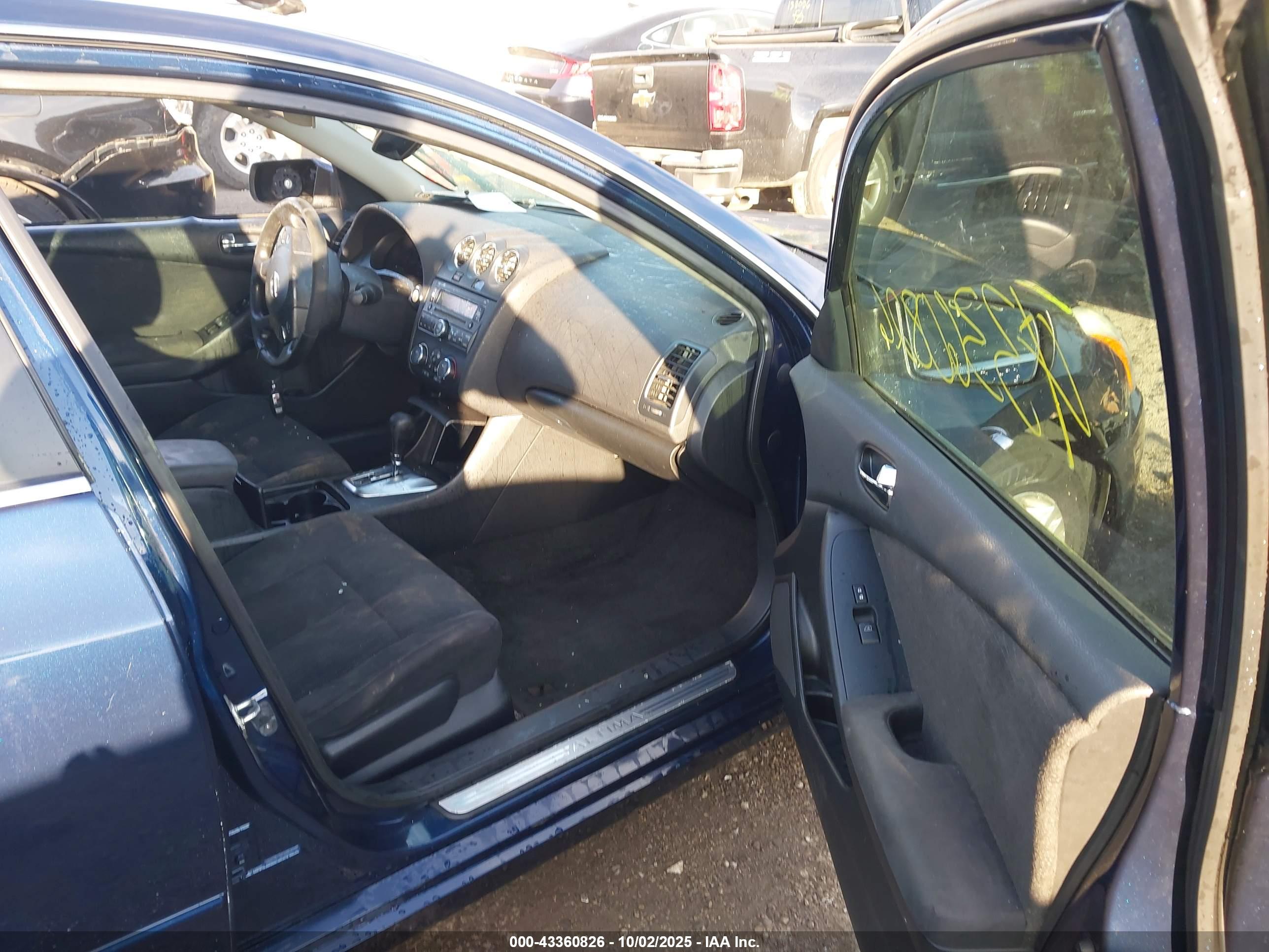 NISSAN ALTIMA image 5
