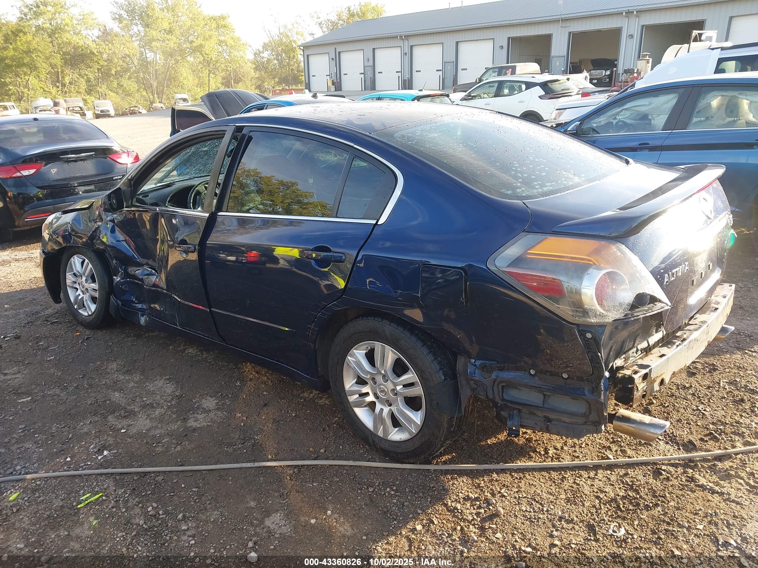 NISSAN ALTIMA image 6