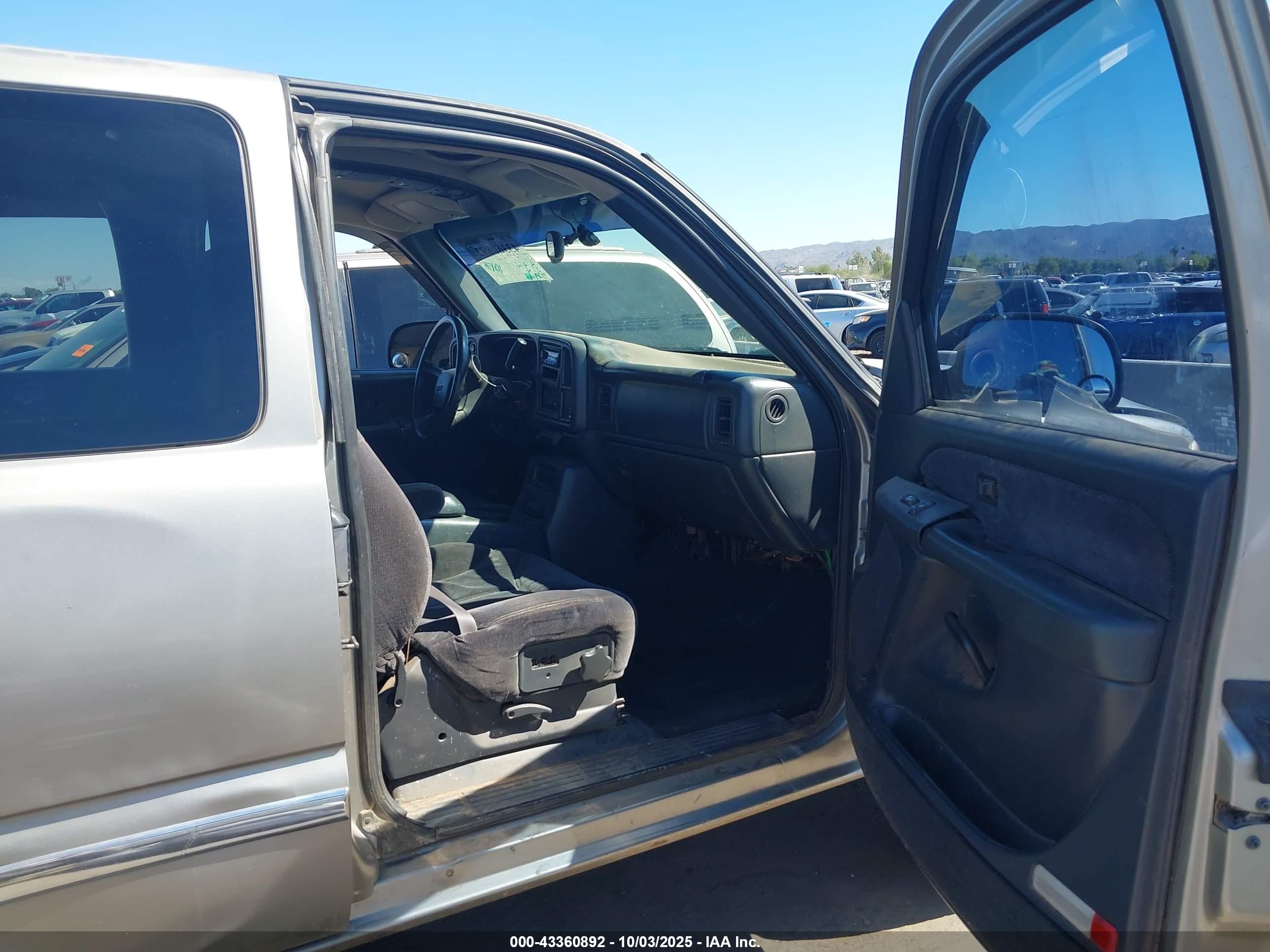 GMC SIERRA image 5