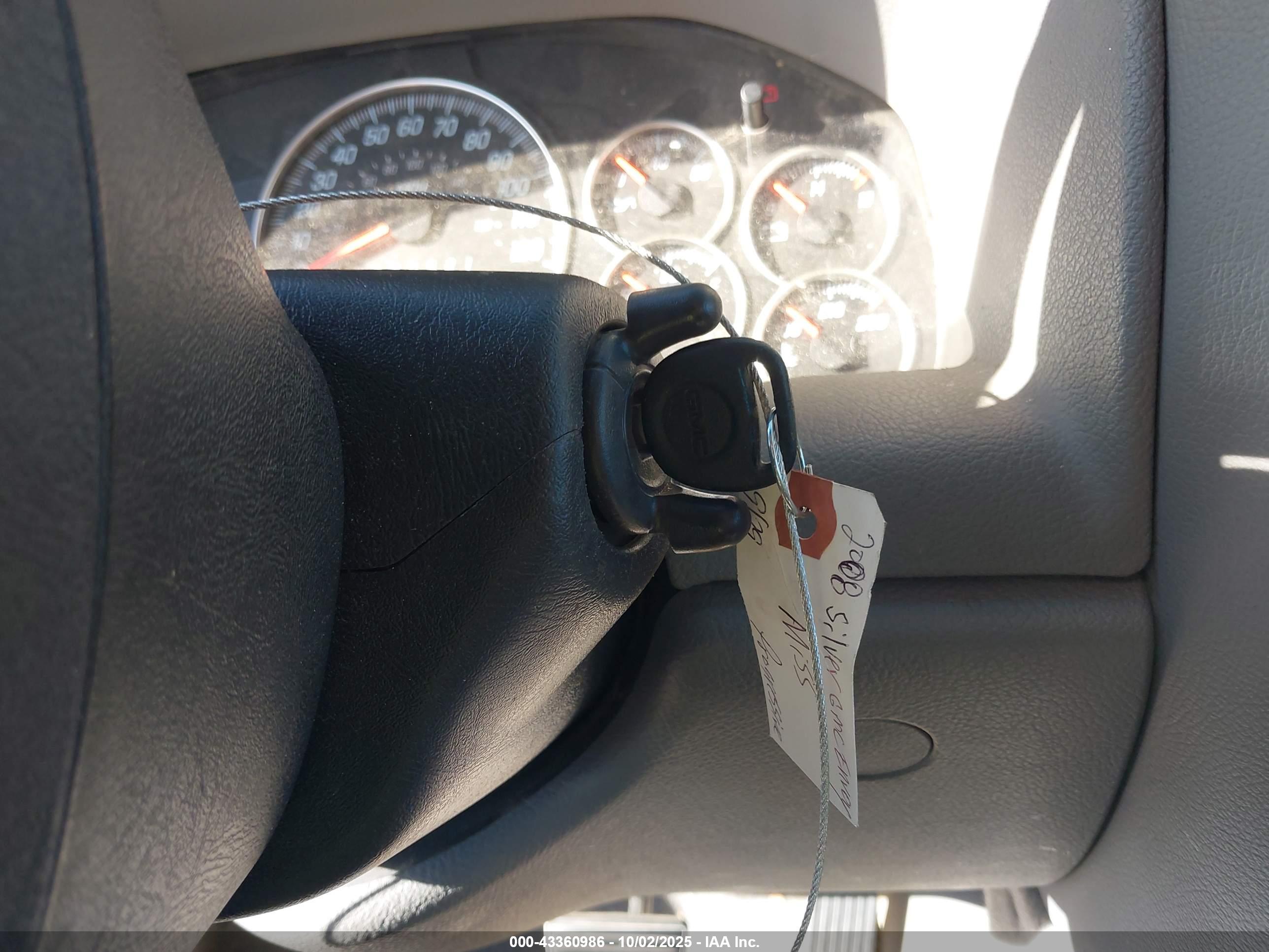 GMC ENVOY image 11