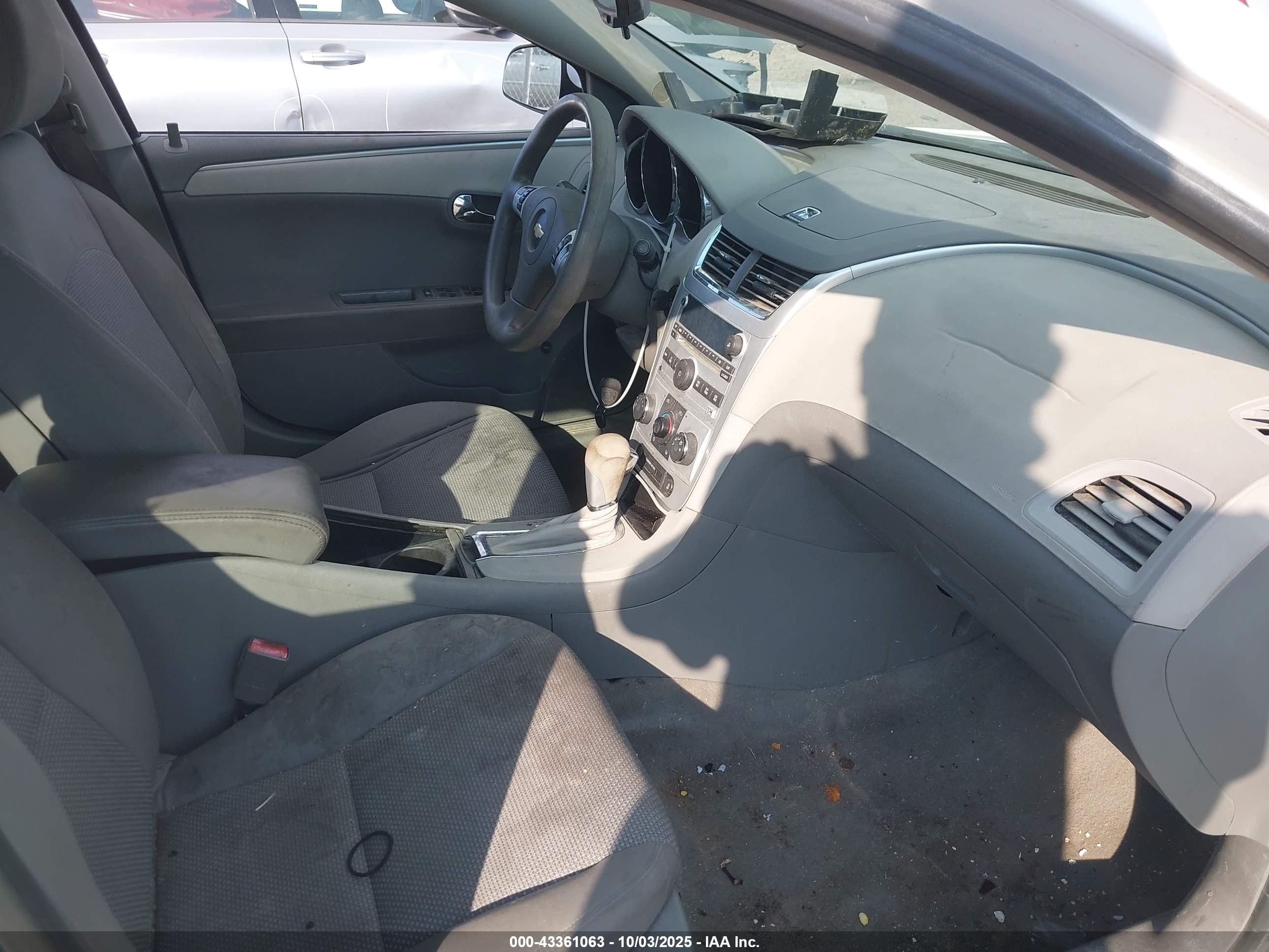 CHEVROLET MALIBU image 5