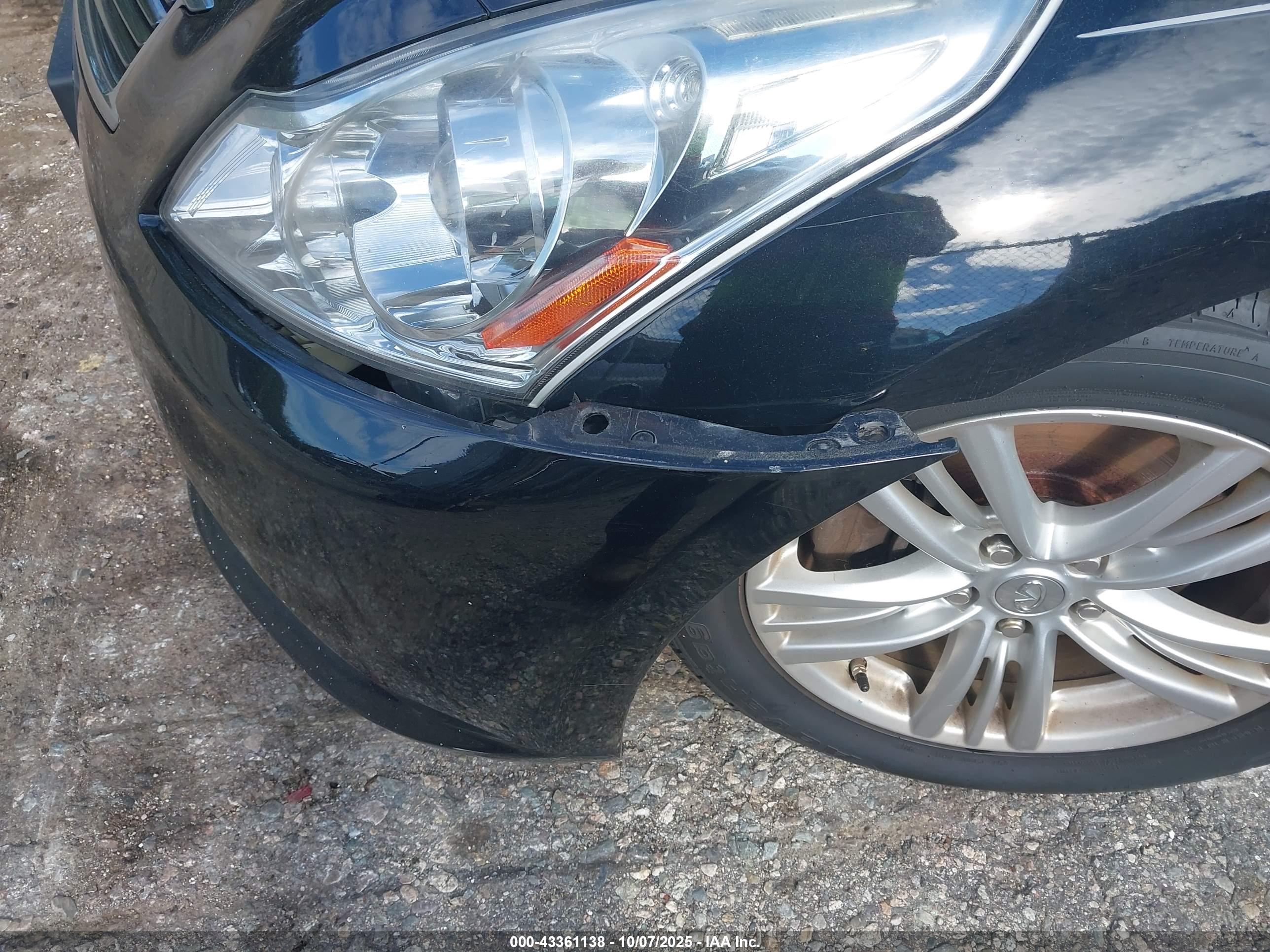 INFINITI G37X image 6