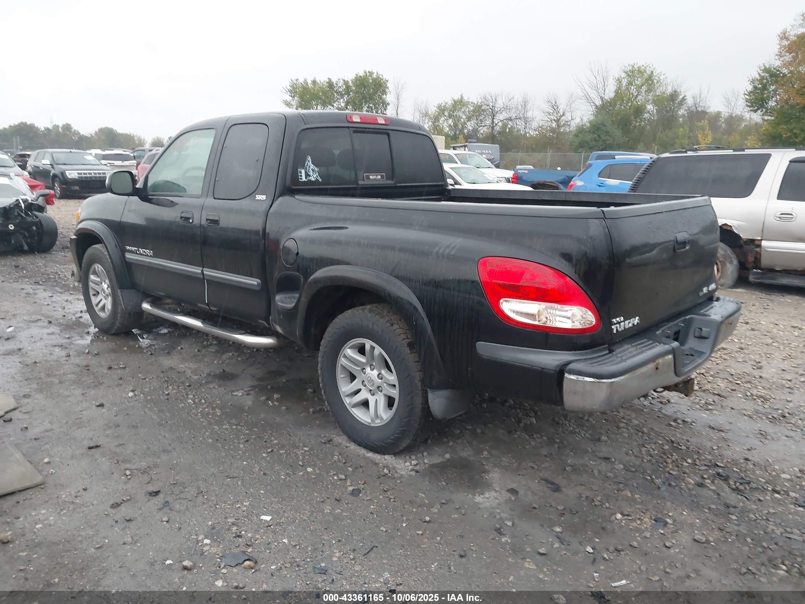 TOYOTA TUNDRA image 3