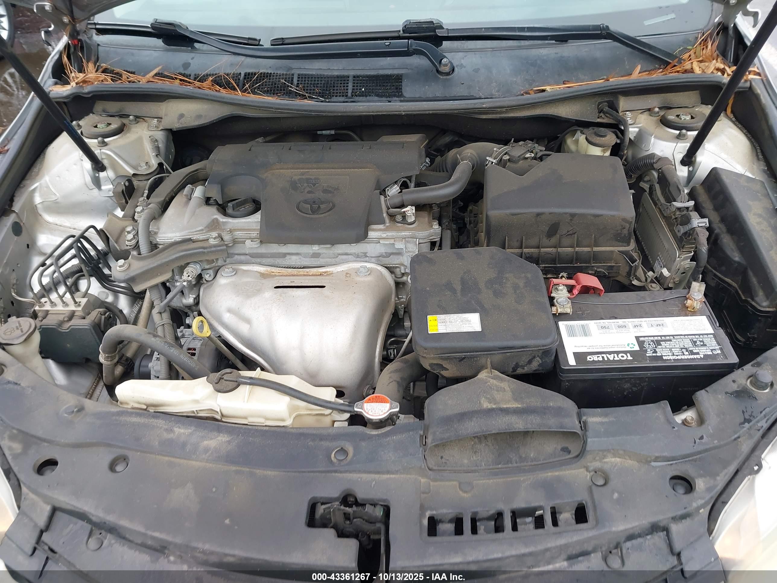 TOYOTA CAMRY image 10