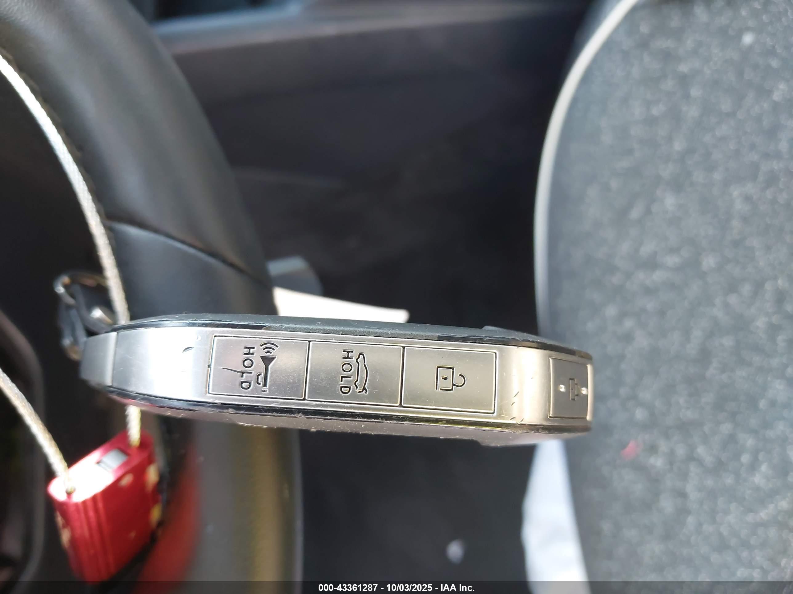 KIA K4 image 11