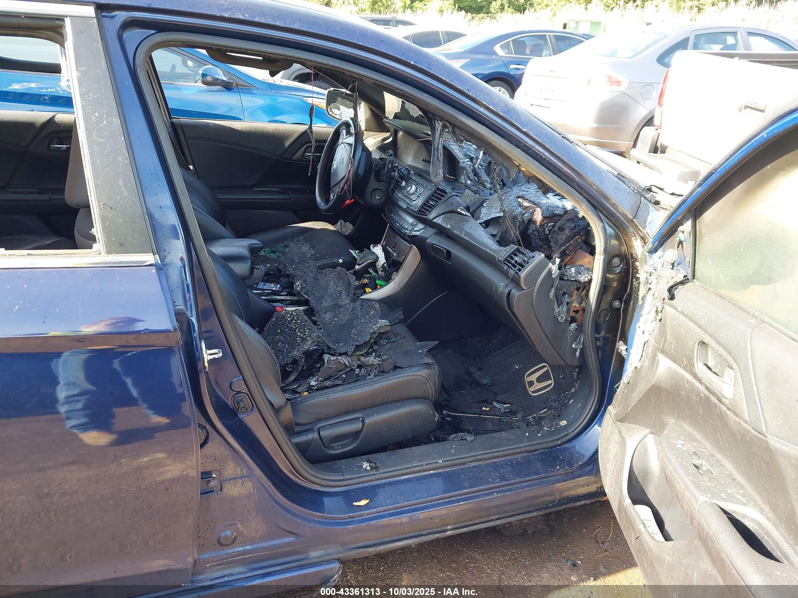 HONDA ACCORD image 5